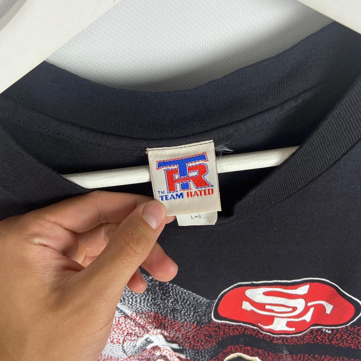 NFL Vintage 90s San Francisco 49ers single football tee black Size US L / EU 52-54 / 3 - 3 Thumbnail