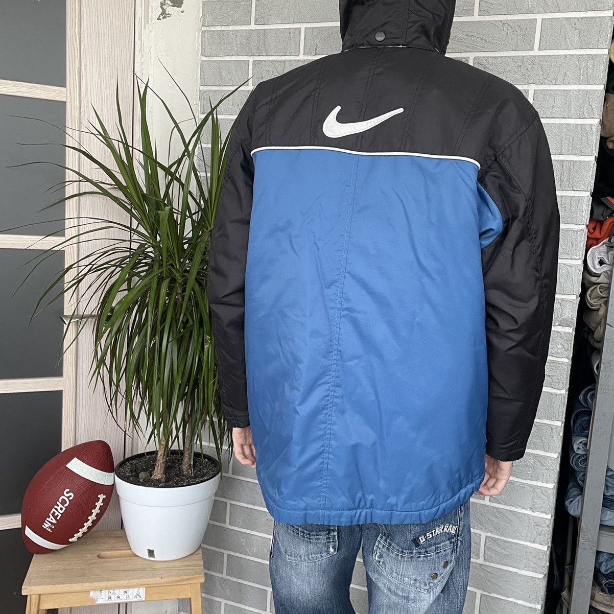 Nike × Vintage Vintage Nike Big Logo Light Jacket Size US L / EU 52-54 / 3 - 1 Thumbnail