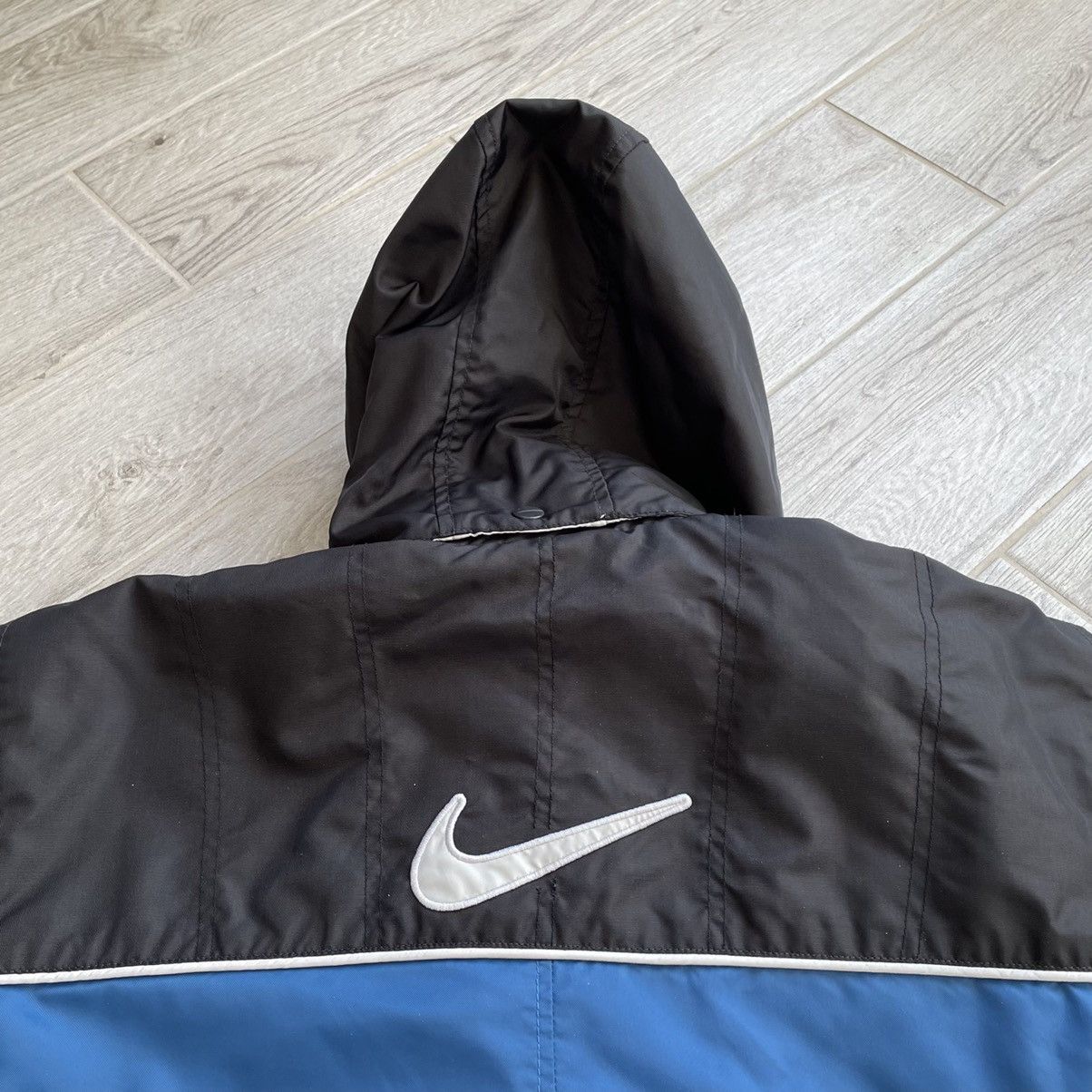 Nike × Vintage Vintage Nike Big Logo Light Jacket Size US L / EU 52-54 / 3 - 6 Thumbnail