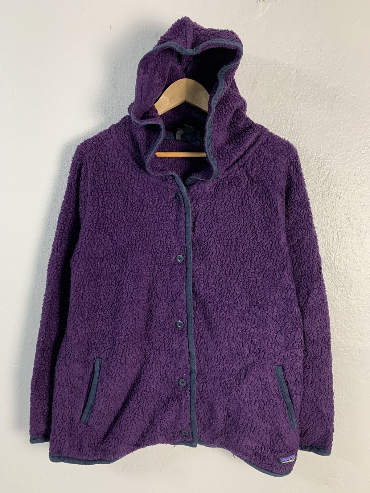 Patagonia Patagonia Sherpa Hoodie Jacket Size US L / EU 52-54 / 3 - 1 Thumbnail