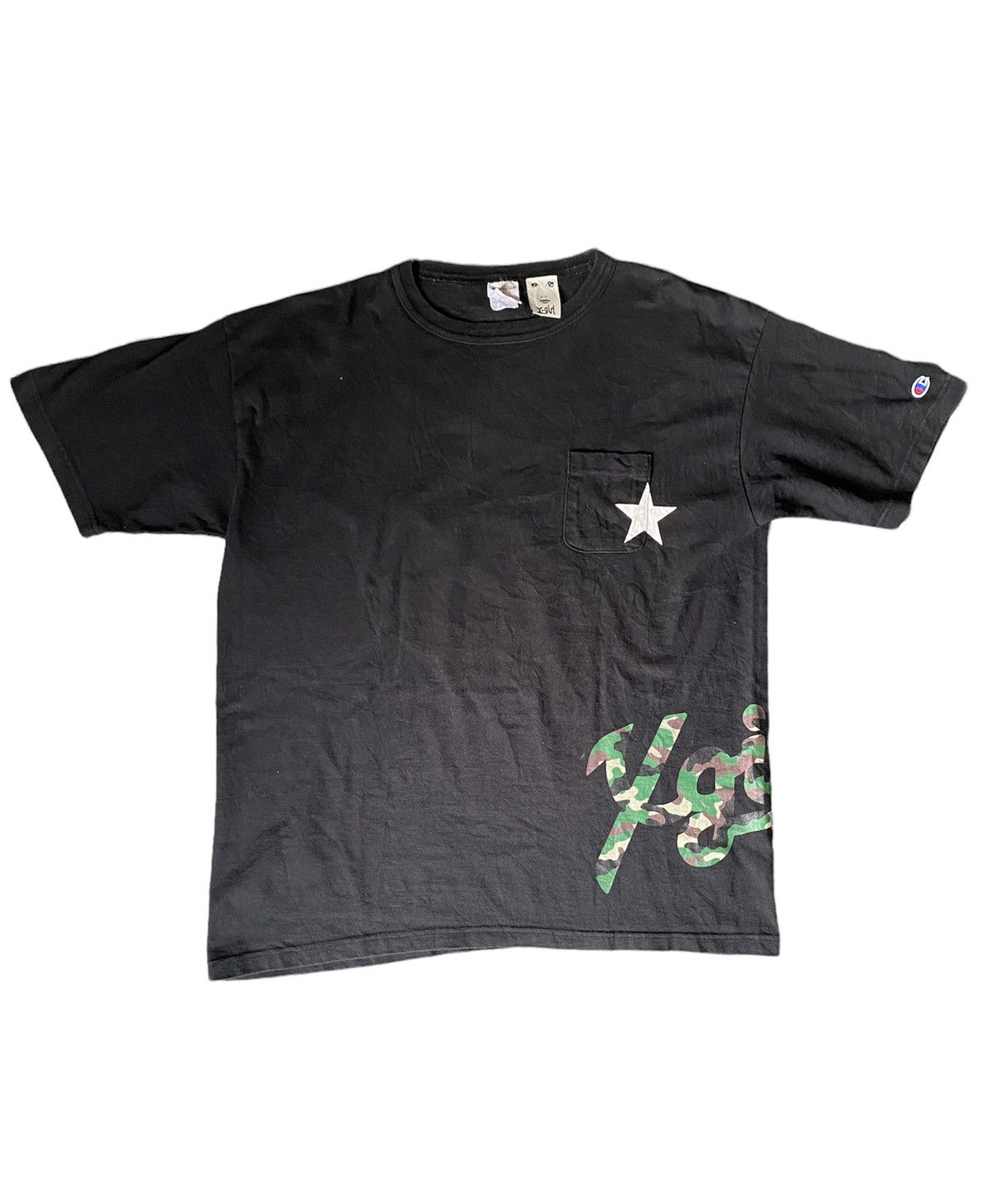 20471120 × Champion × Japanese Brand Vtg X-GIRL camo x Champion tee Size US XL / EU 56 / 4 - 1 Thumbnail