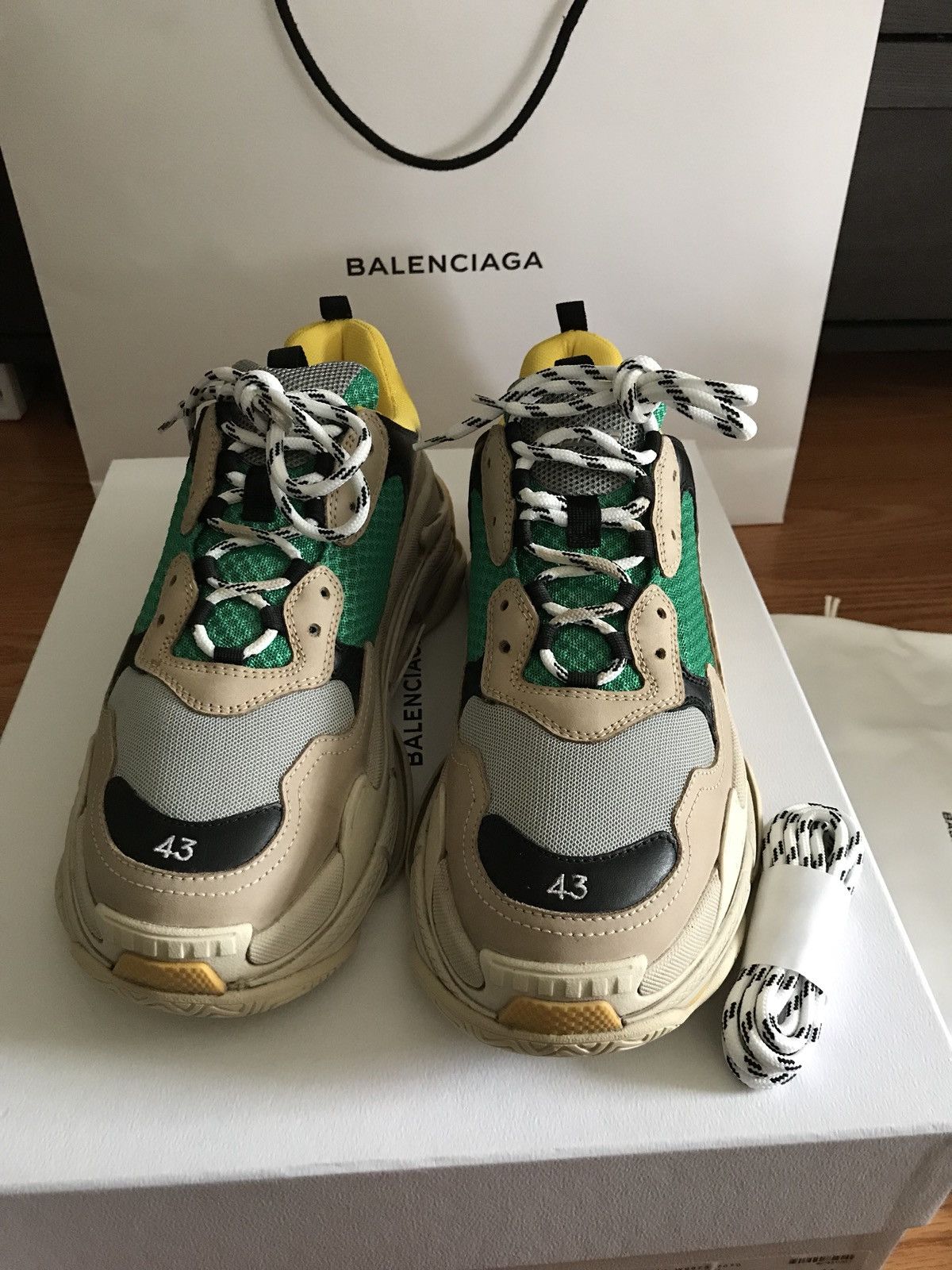 Grailed balenciaga triple on sale s