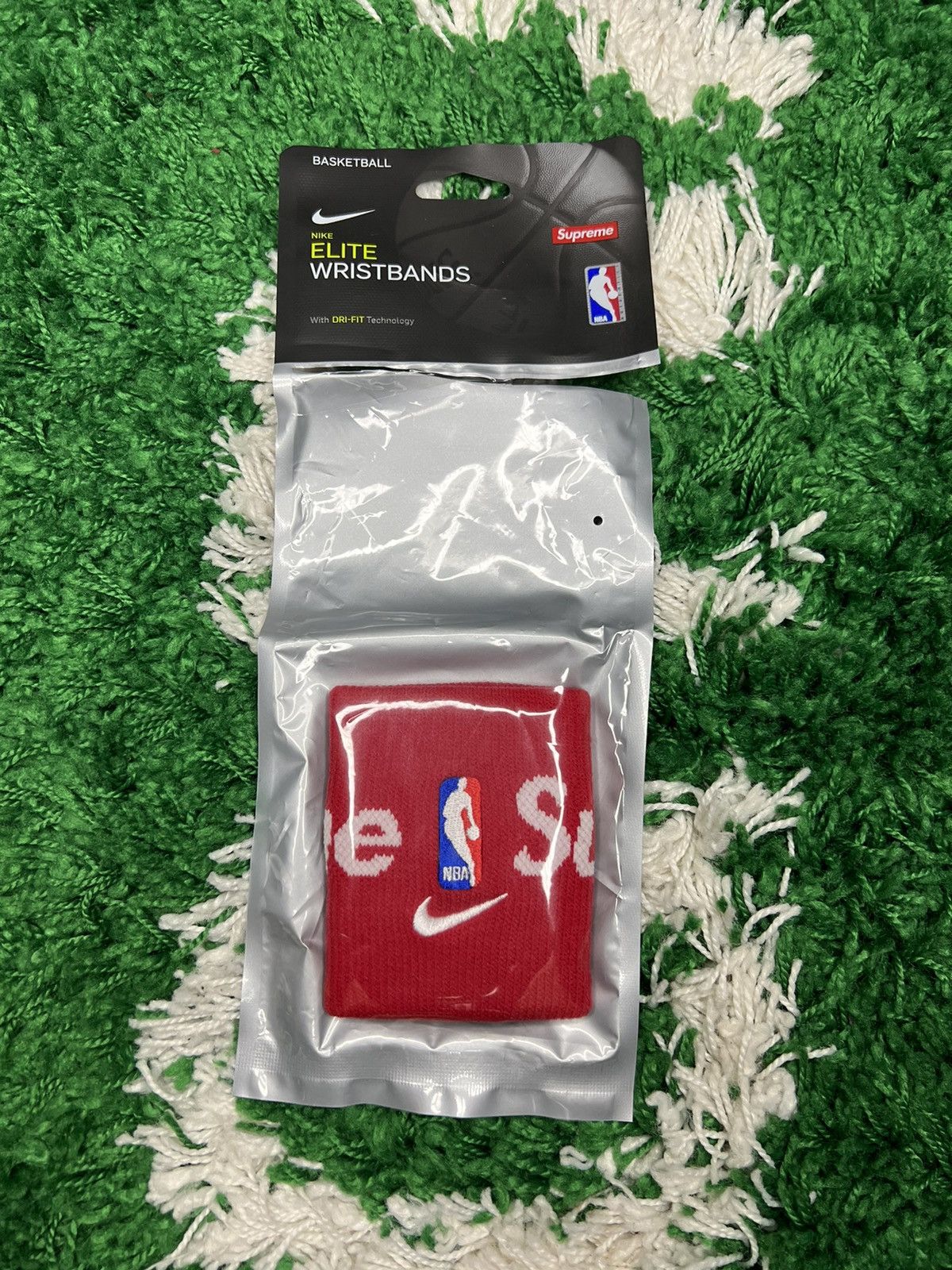 Supreme®/Nike®/NBA Wristbands SUPREME SS19 NIKE NBA WRISTBANDS PACK OF 2 BLACK RED | eBay