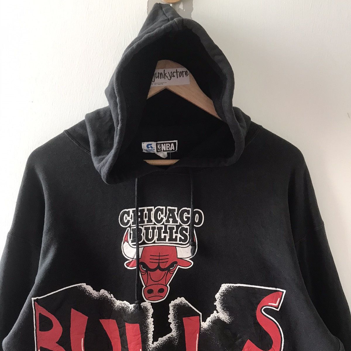 NBA Chicago Bull Hoodie x NBA x Vintage Size US L / EU 52-54 / 3 - 3 Thumbnail