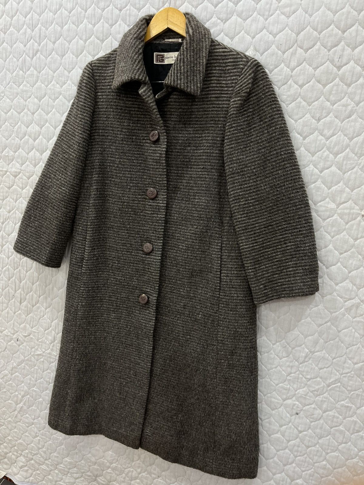 Pierre Balmain (LL). PIERRE BALMAIN LONG JACKET Size S / US 4 / IT 40 - 2 Thumbnail