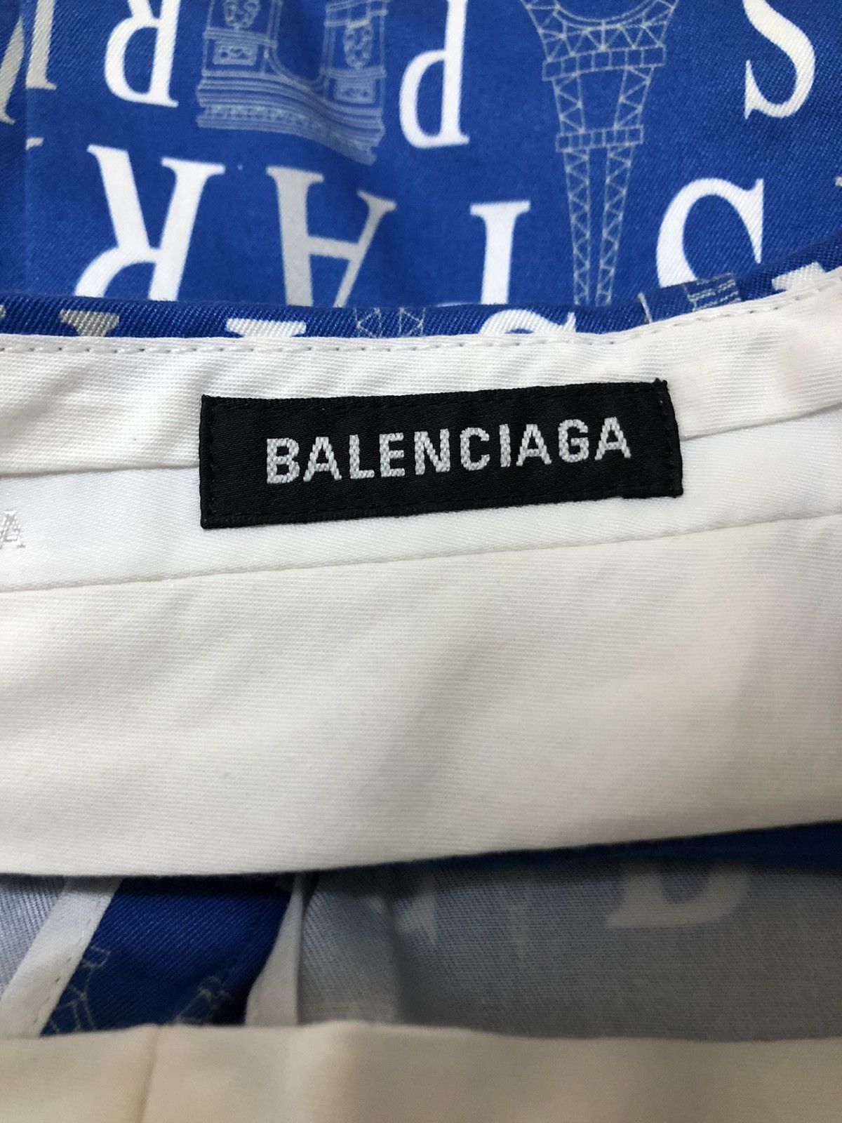 Balenciaga Balenciaga 2020 paris men’s cropped pants. 48/M/32. $995 Size US 32 / EU 48 - 7 Thumbnail