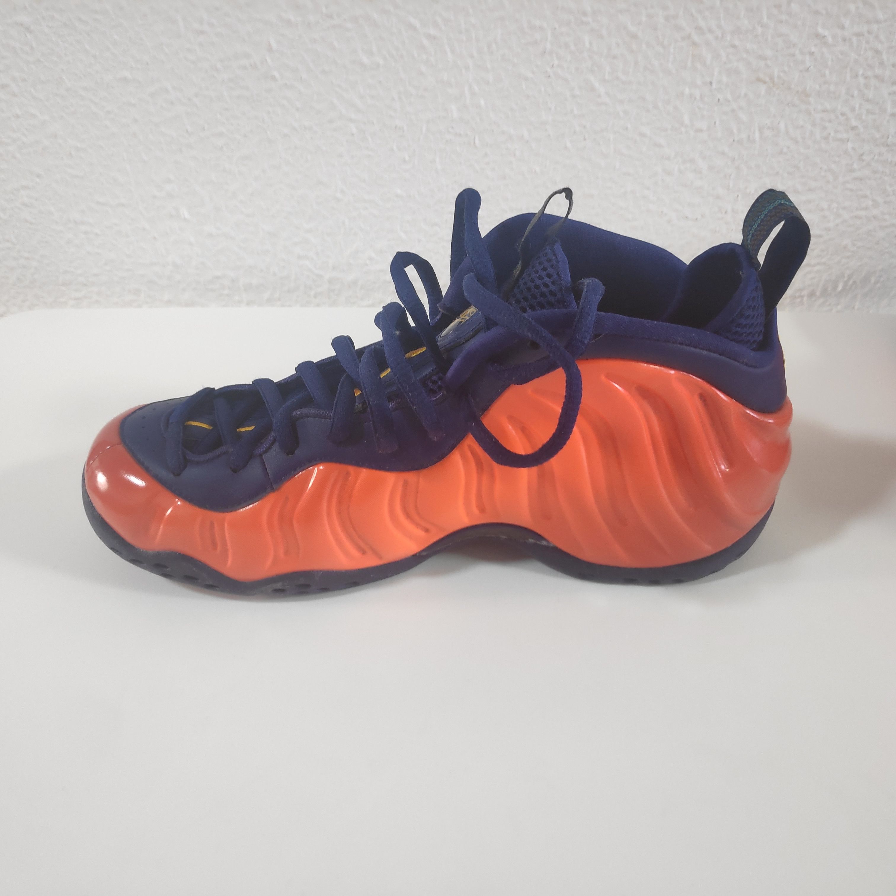 Nike Nike air Foamposite one penny hardaway basketball shoes Size US 8.5 / EU 41-42 - 6 Thumbnail