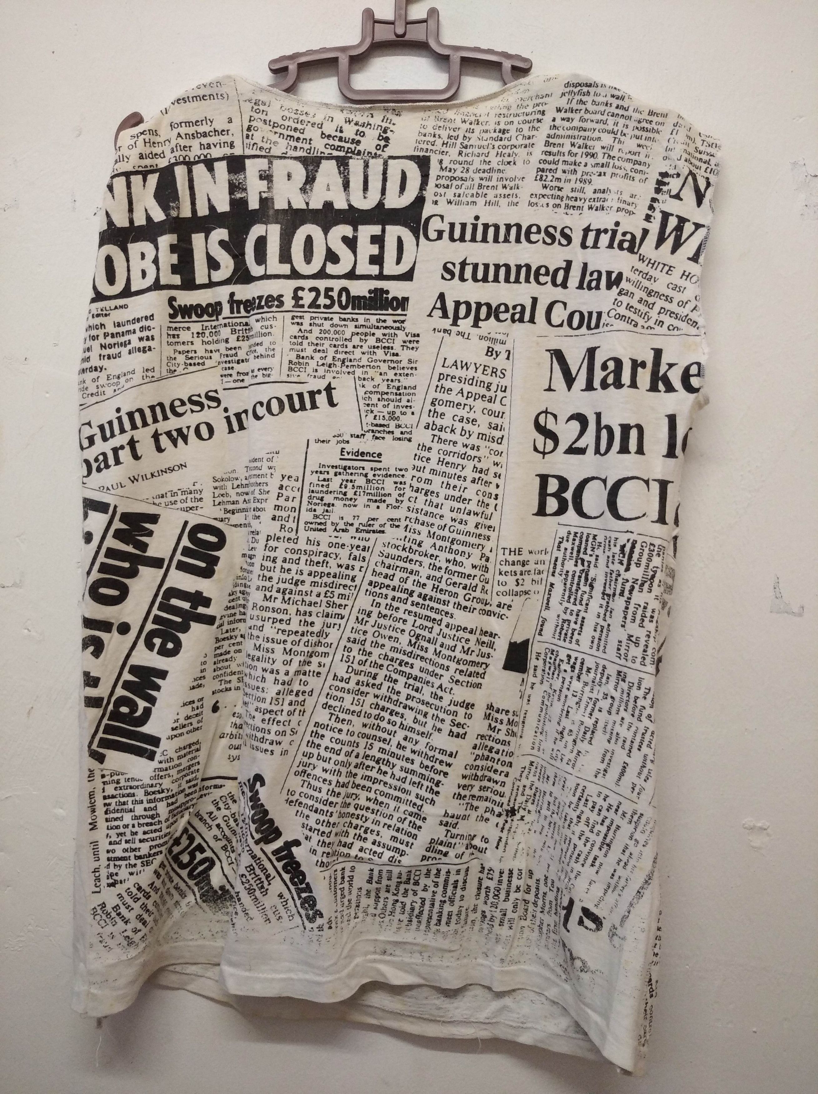 Vintage iron maiden 1992 newspaper all print T-Shirt
