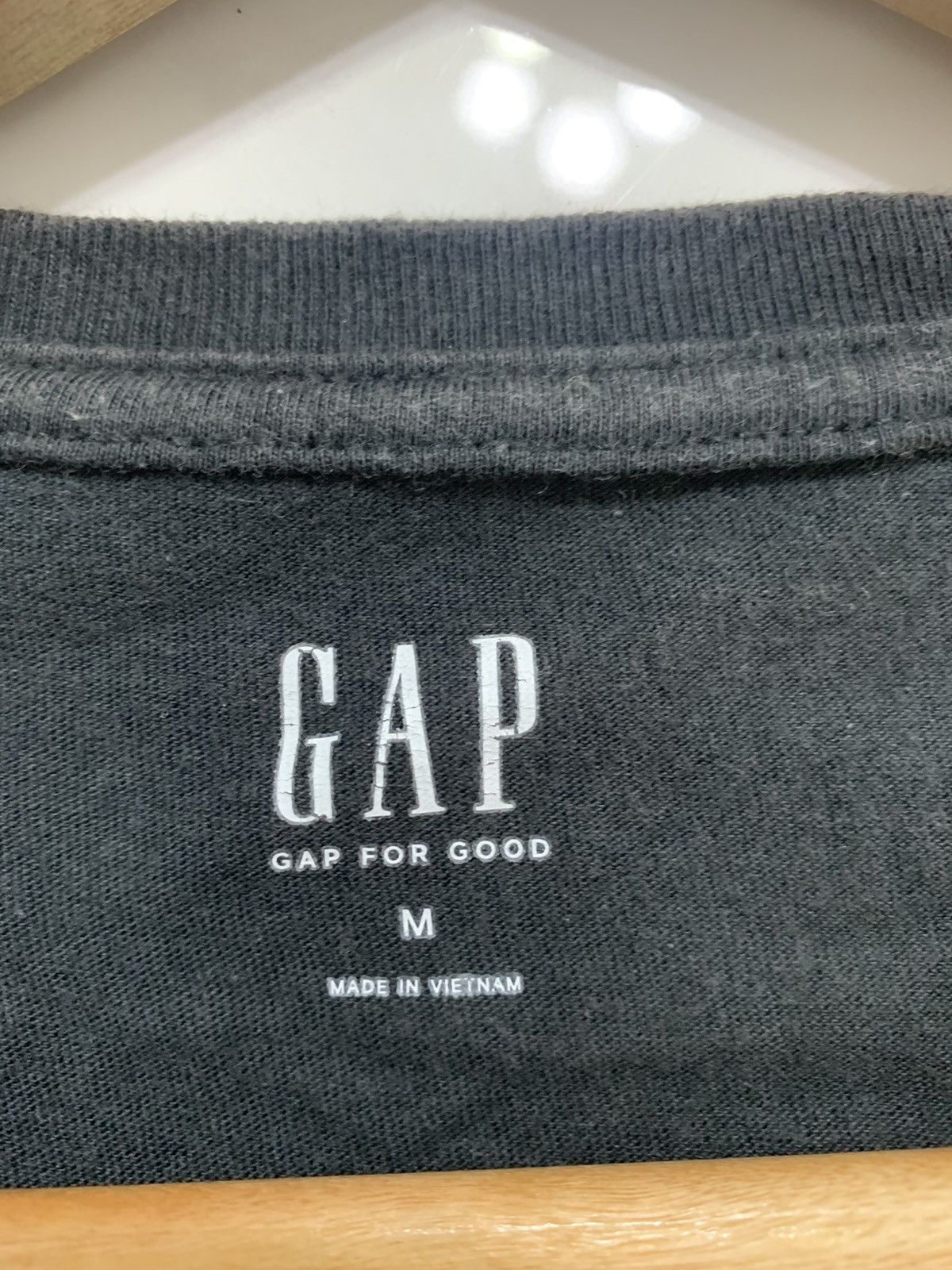 Gap Gap Let There Be Night Tshirt Size US M / EU 48-50 / 2 - 5 Thumbnail
