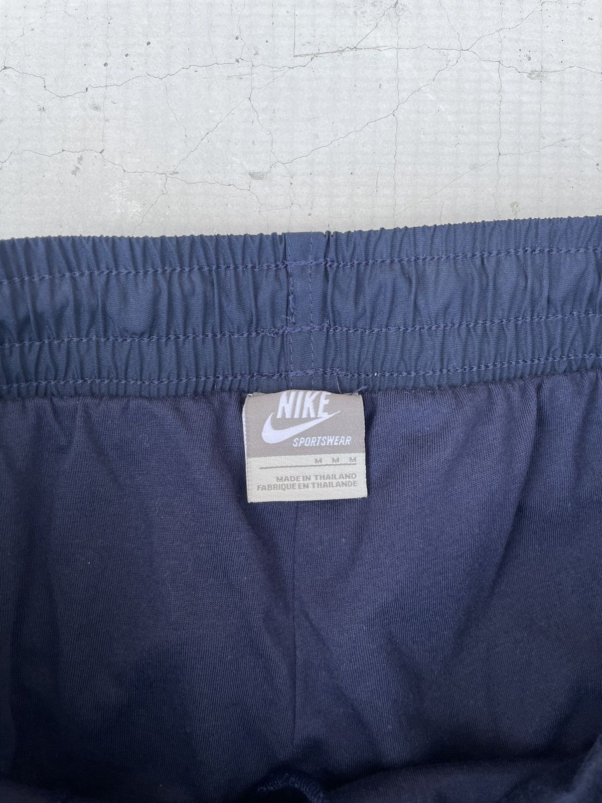Nike Vintage Nike Track Pants Size US 32 / EU 48 - 4 Thumbnail