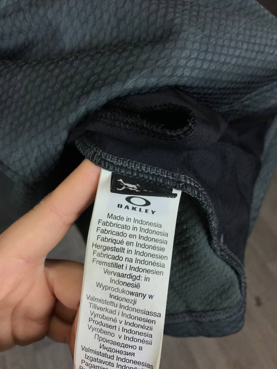 Oakley Oakley outdoor sportswear 1/3 zip sweatshirt Size US L / EU 52-54 / 3 - 4 Thumbnail