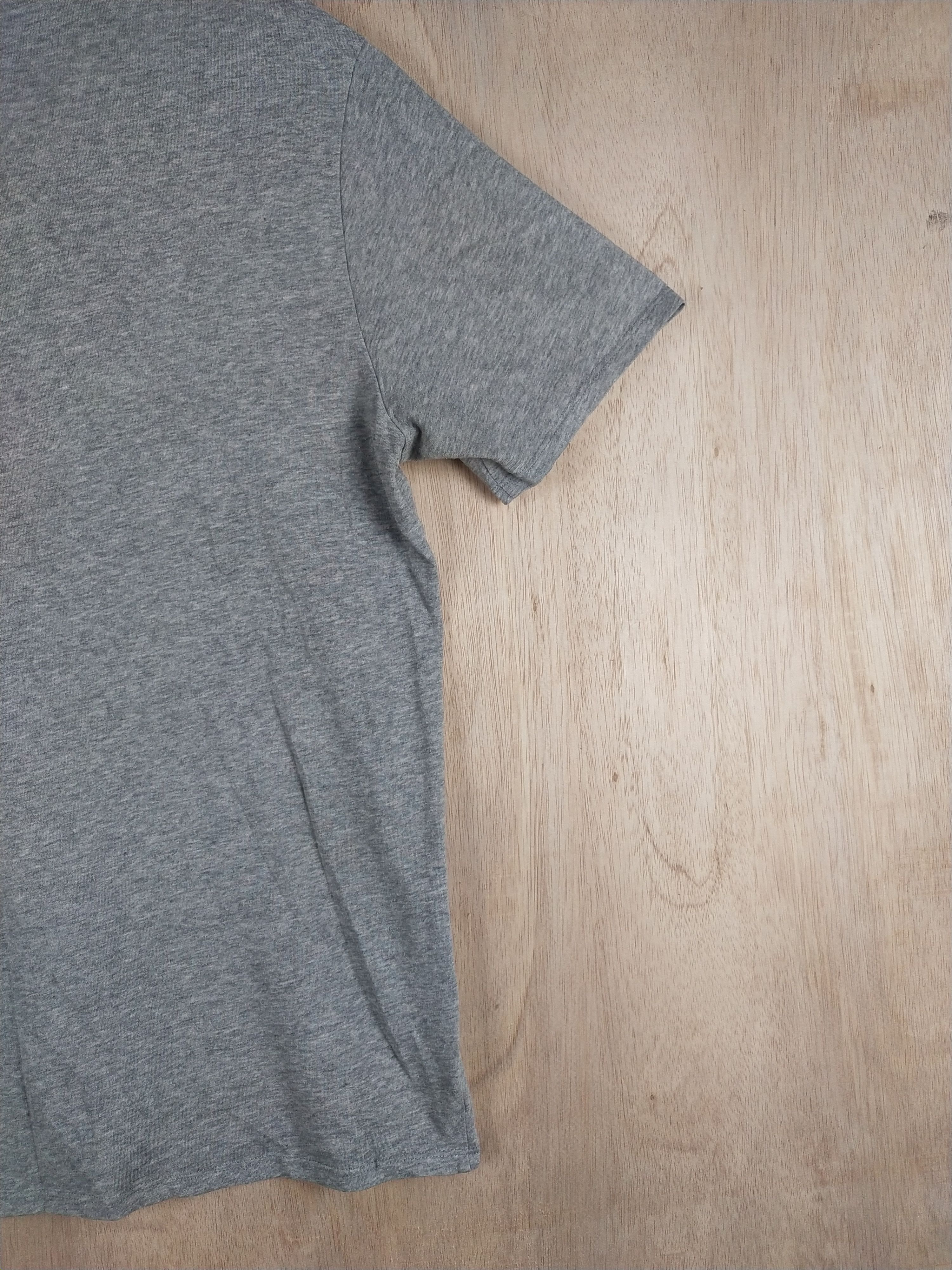 Nike DL Nike gray Tshirt #2542 Size US L / EU 52-54 / 3 - 11 Thumbnail