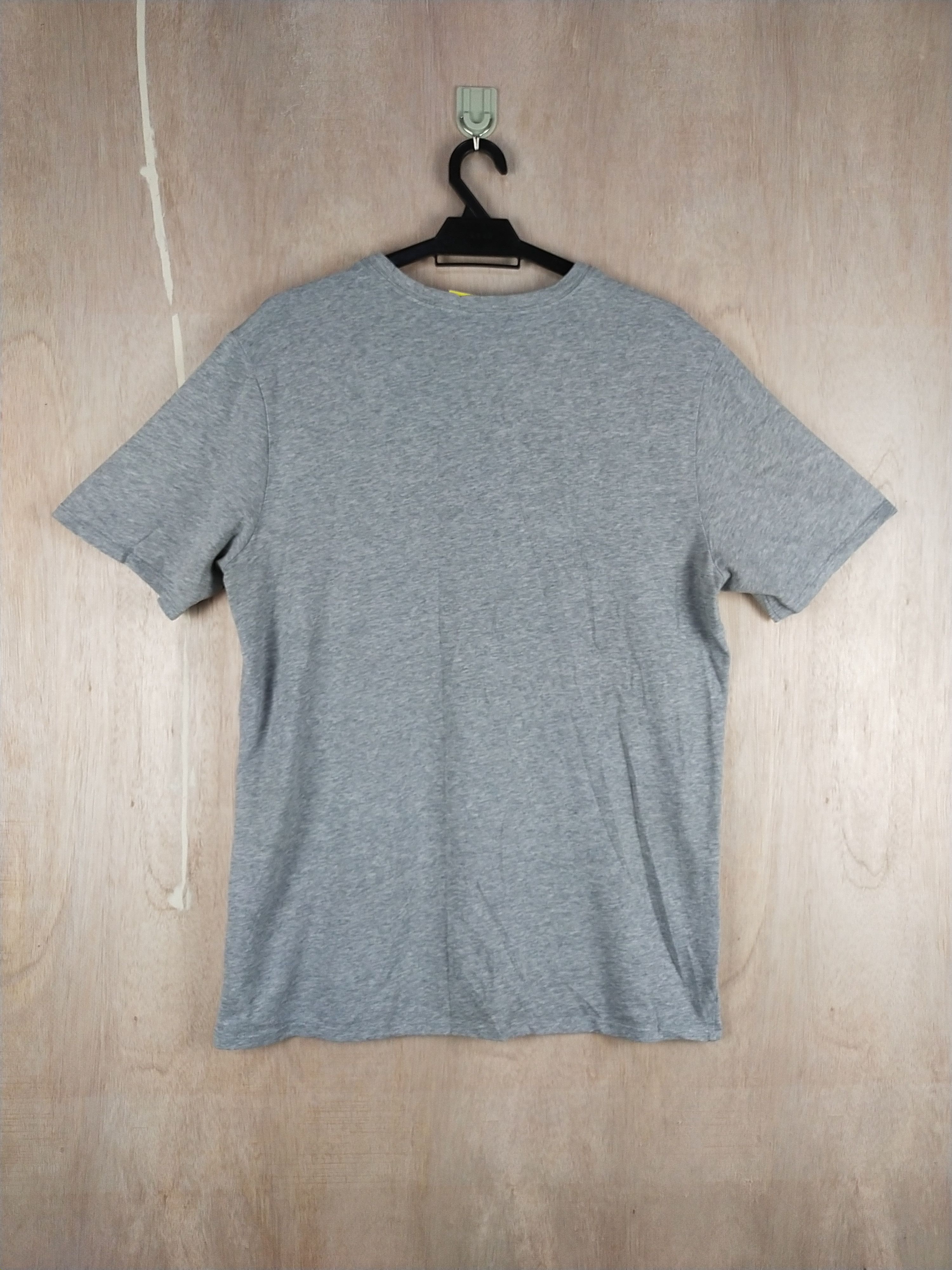 Nike DL Nike gray Tshirt #2542 Size US L / EU 52-54 / 3 - 8 Thumbnail
