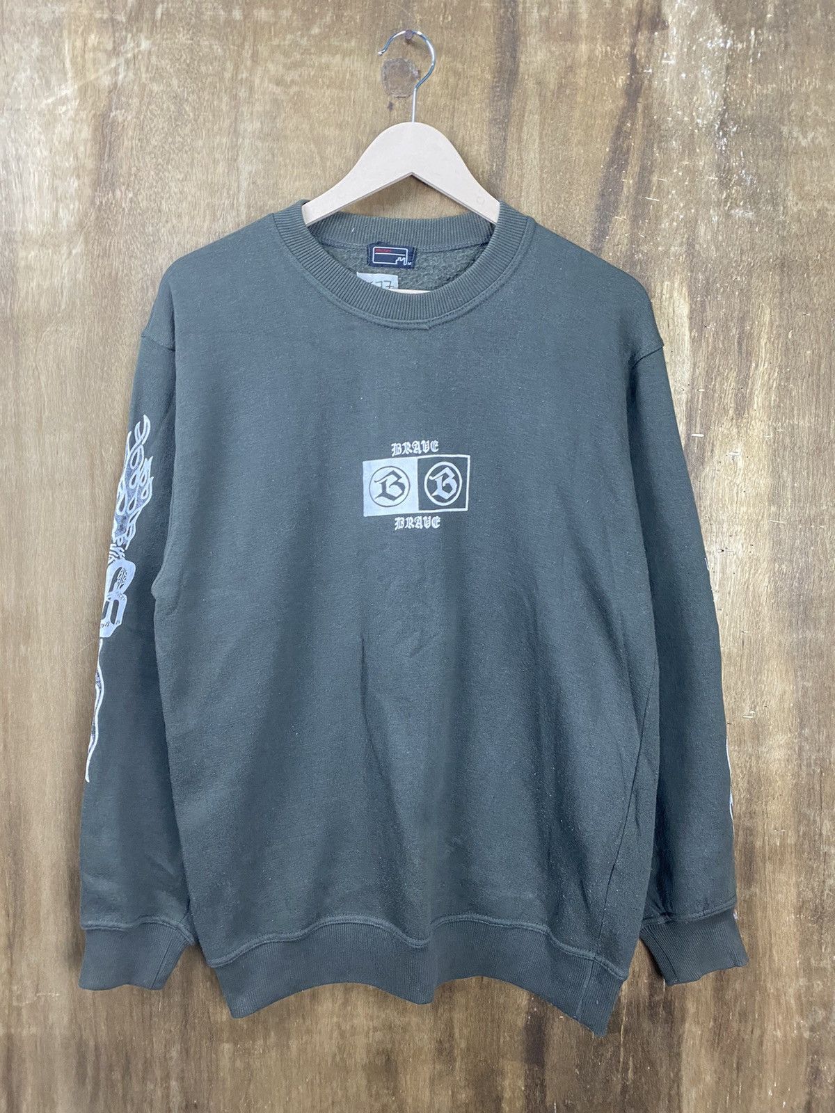Designer Vincere Brave Sweatshirt #3677 Size US M / EU 48-50 / 2 - 2 Thumbnail