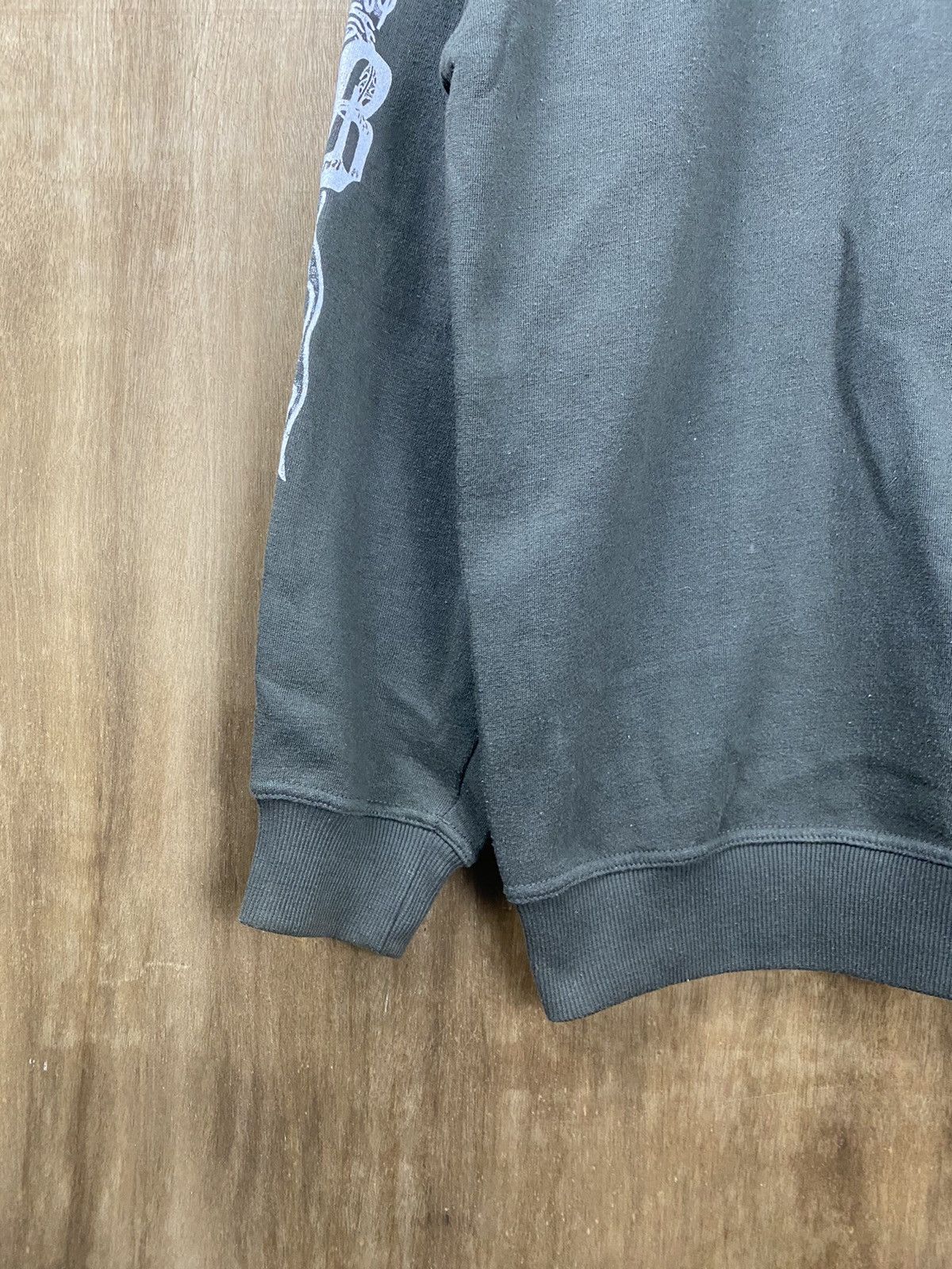 Designer Vincere Brave Sweatshirt #3677 Size US M / EU 48-50 / 2 - 7 Thumbnail