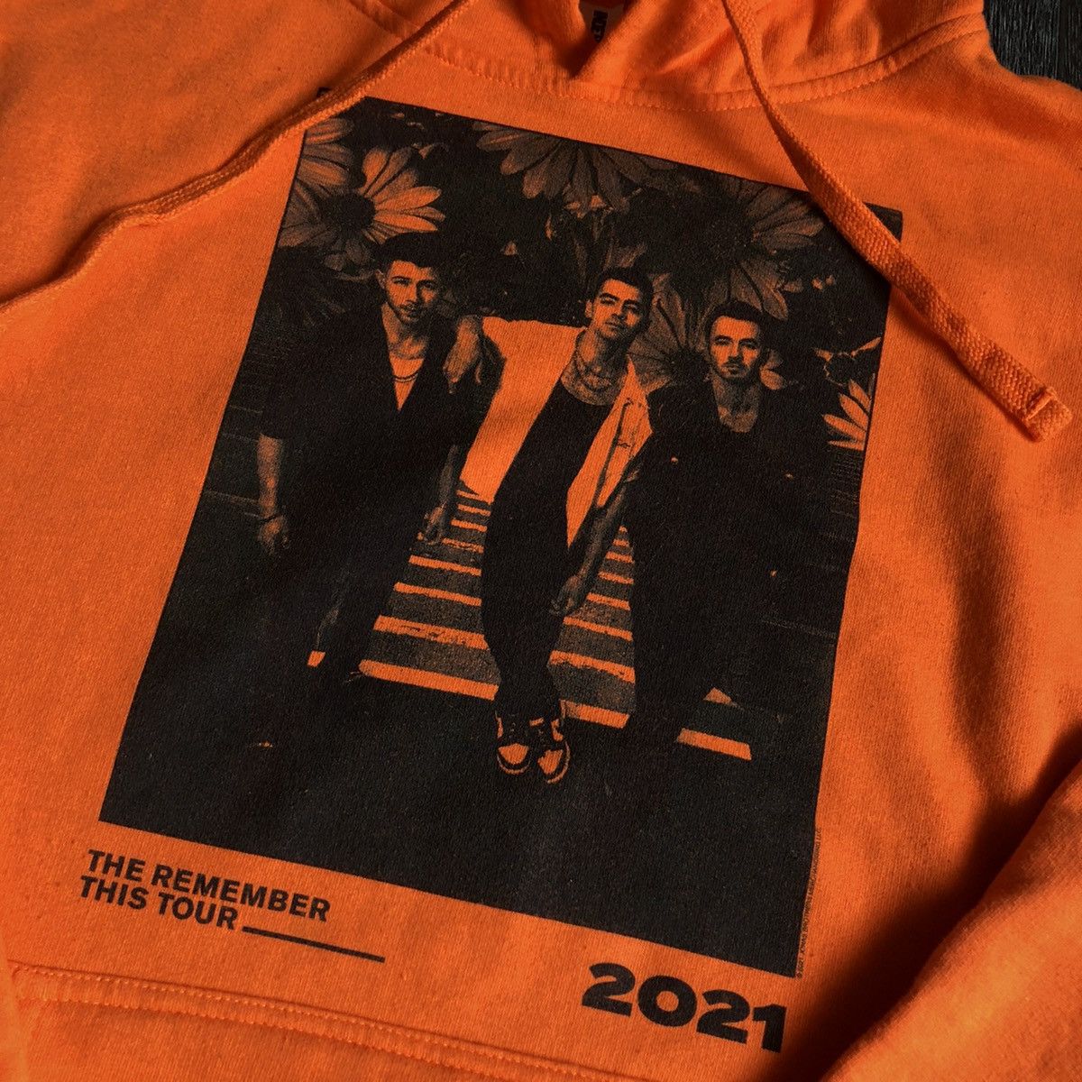 Band Tees The Jonas Brothers Remember This Tour Graphic Hoodie 2021 Size US M / EU 48-50 / 2 - 4 Thumbnail