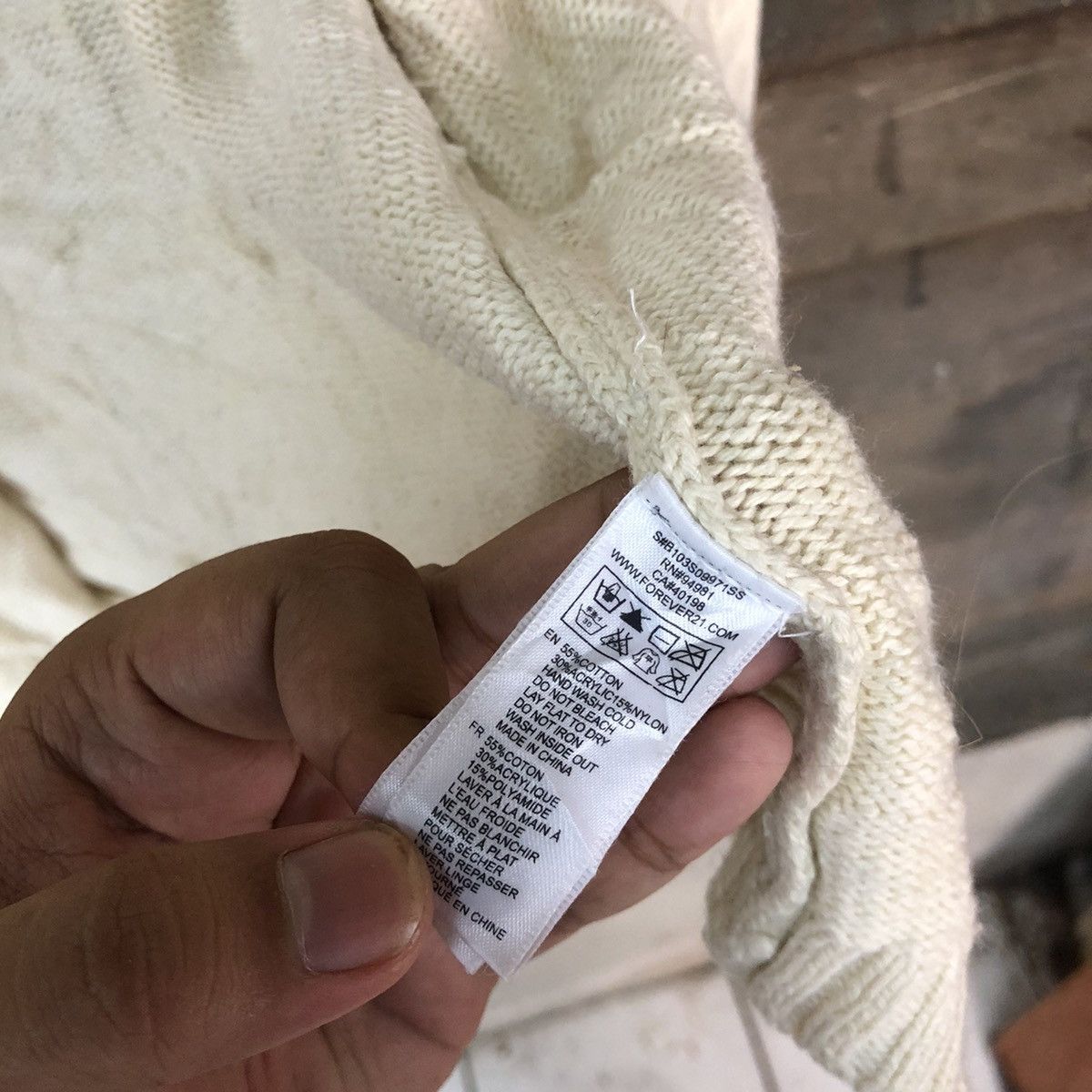 Homespun Knitwear Boutique Forever 21 White art cardigan Knitwear #H434 Size US L / EU 52-54 / 3 - 7 Thumbnail