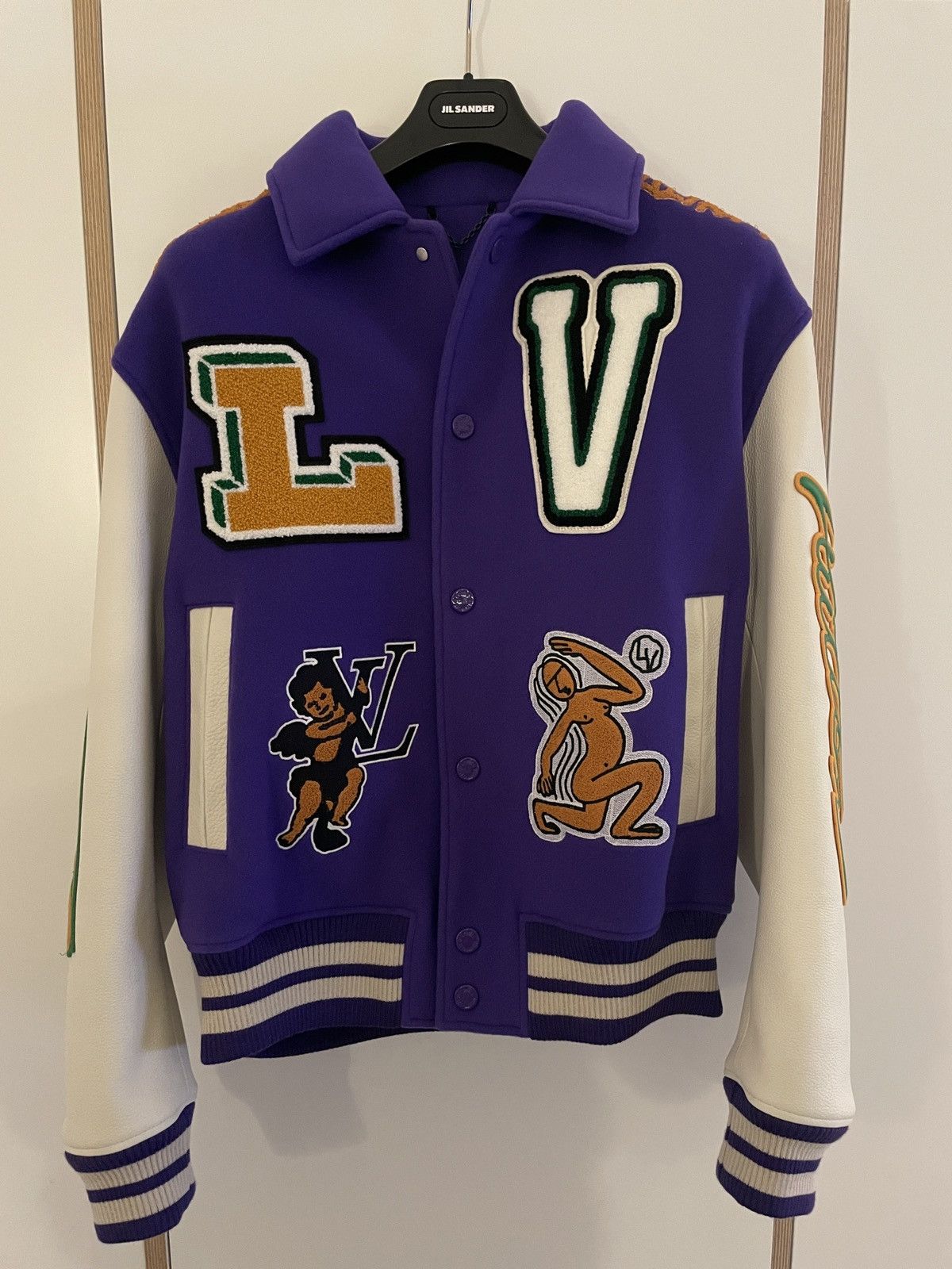 Louis Vuitton SZ48 Louis Vuitton AW22 runway purple frog varsity jacket