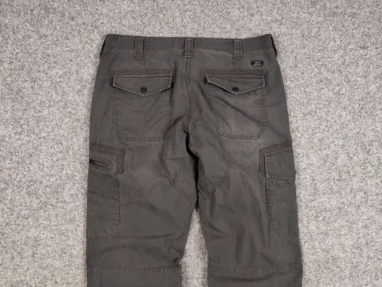 Japanese Brand Vintage 90's Cargo Pants Travis Scott Japan Zip Pocket Size US 34 / EU 50 - 14 Thumbnail