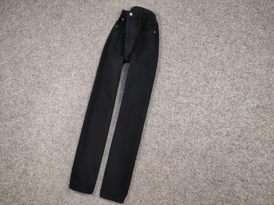 Levi's Vintage 90's Levi's 501 Black Classic Denim 100% Jeans Size US 34 / EU 50 - 2 Thumbnail