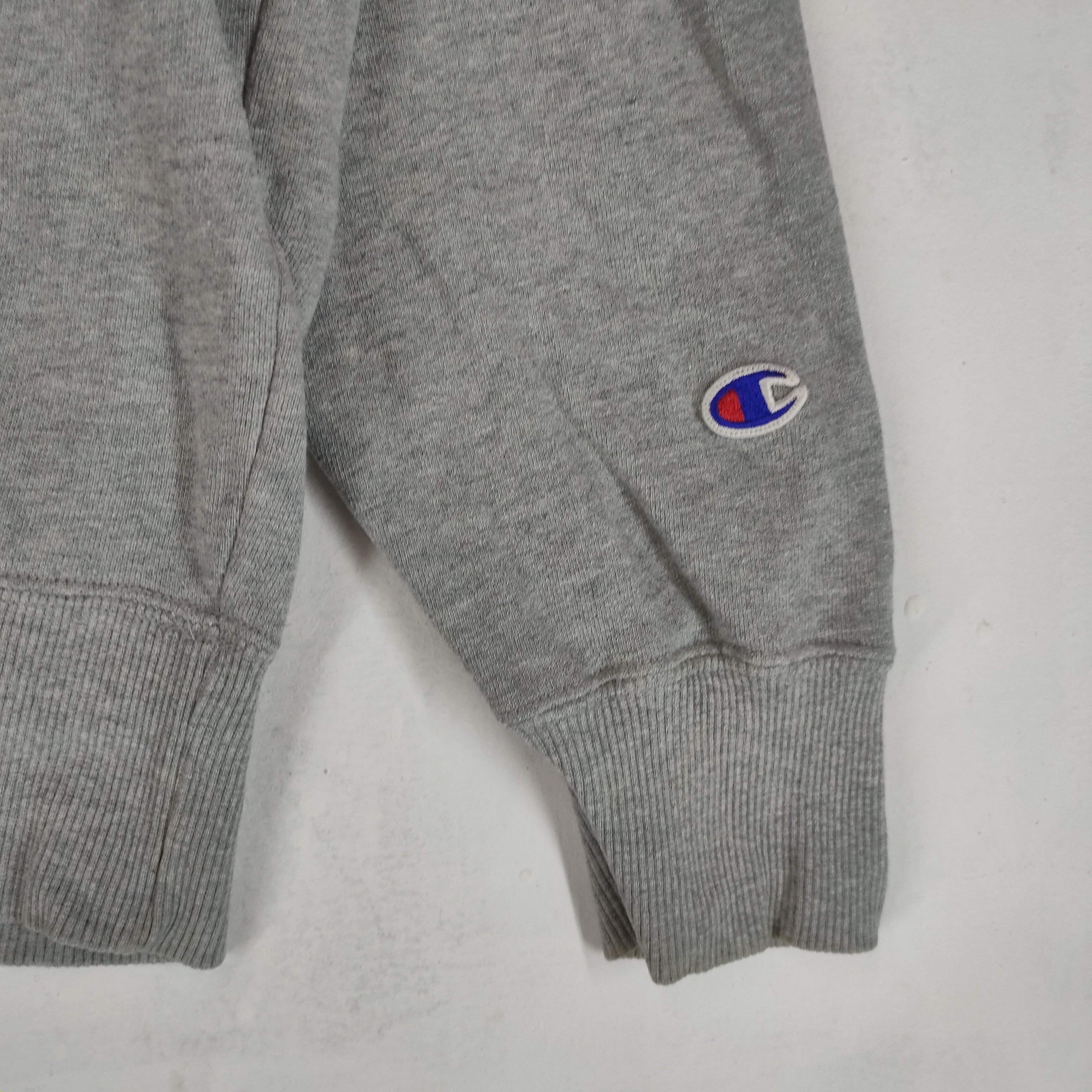 Champion Vintage CHAMPION Embroidery Small Logo Hoodie Sweatshirt Size US L / EU 52-54 / 3 - 2 Thumbnail