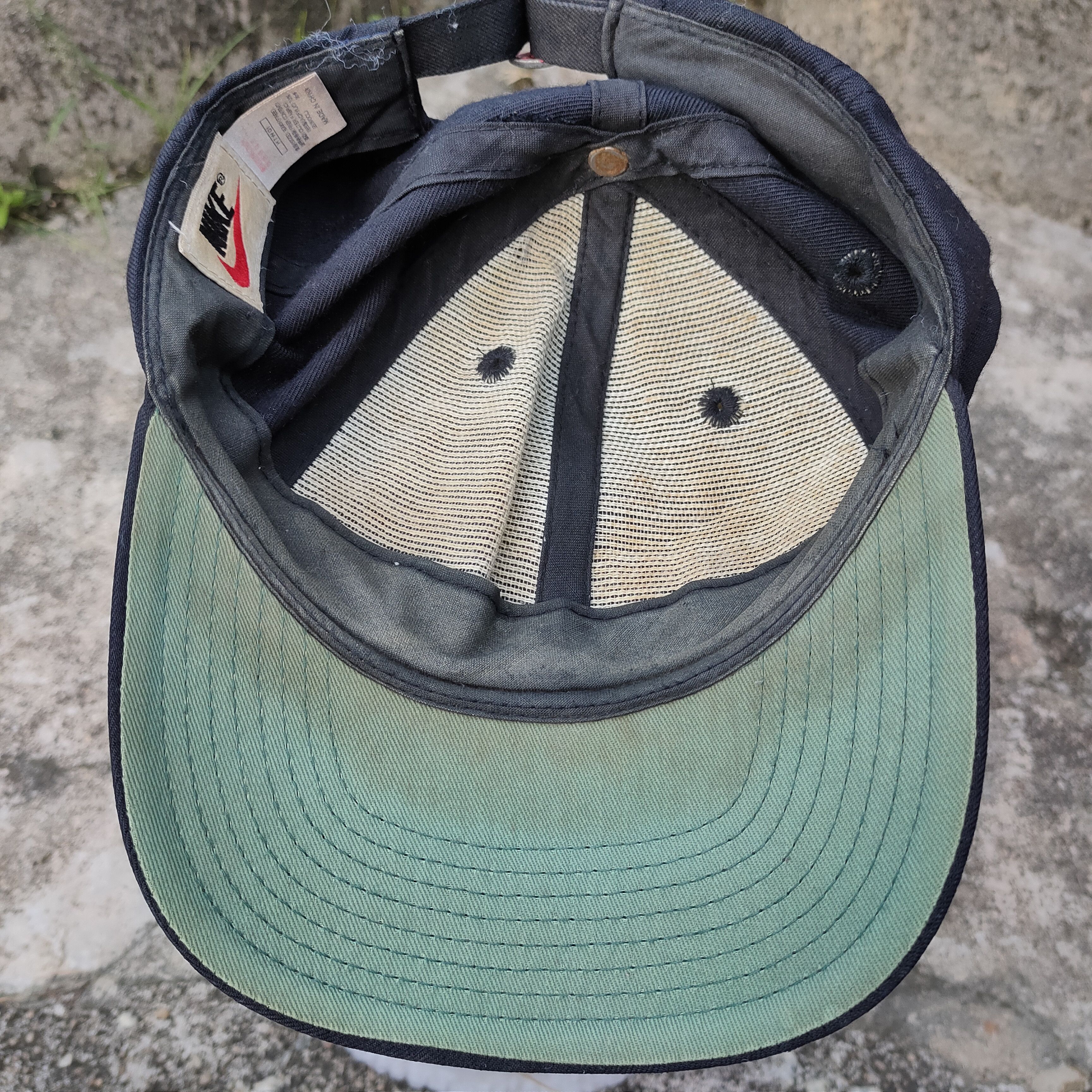 Nike Vintage 90s NIKE SWOOSH Aluminum Emblem Cap Adjustable Size ONE SIZE - 8 Thumbnail