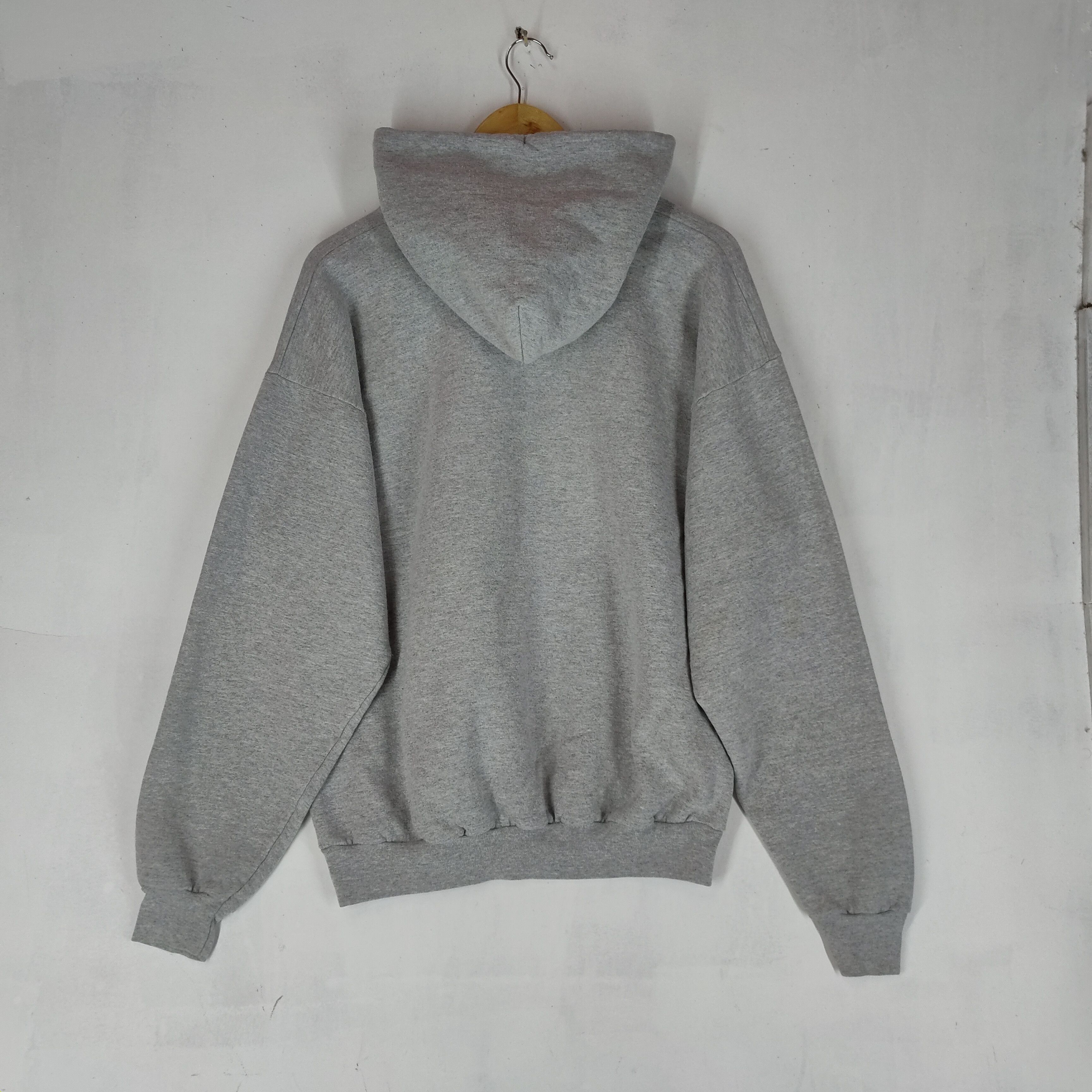 Warner Bros Rare🔥Warner Bros BUGS BUNNY Six Flags Logo Hoodie Size US XL / EU 56 / 4 - 6 Thumbnail