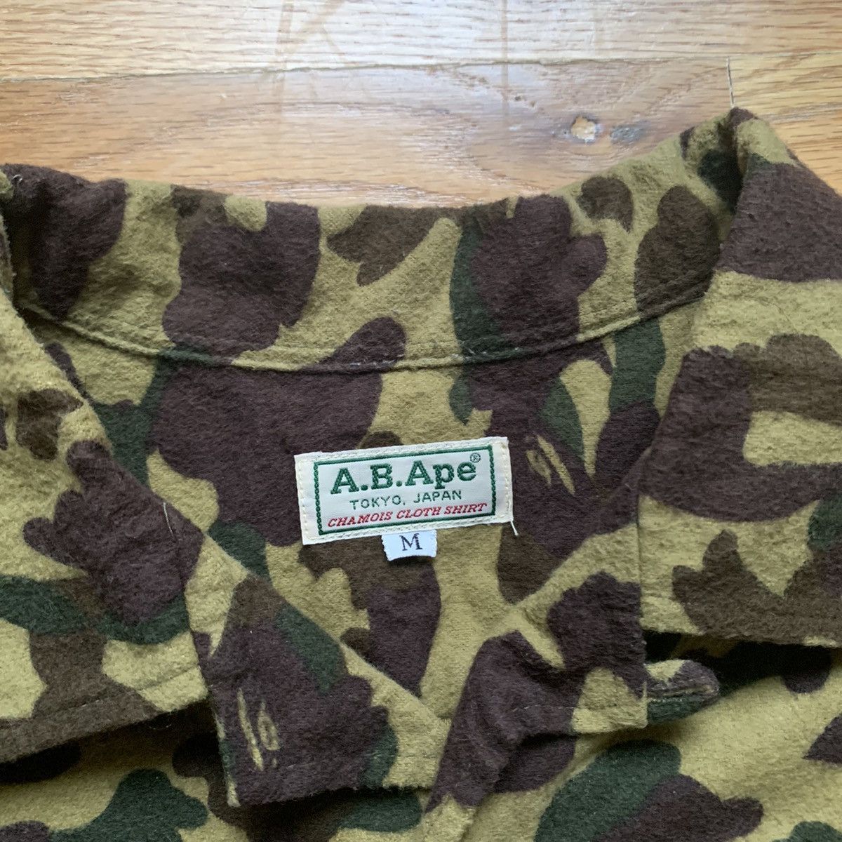 Bape × Nigo Mid-2000s Chamois Cloth Ape Camo Flannel Button-Up Shirt Size US M / EU 48-50 / 2 - 3 Thumbnail