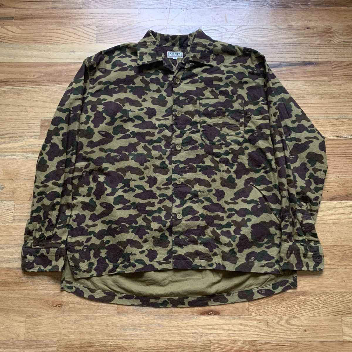 Bape × Nigo Mid-2000s Chamois Cloth Ape Camo Flannel Button-Up Shirt Size US M / EU 48-50 / 2 - 1 Thumbnail