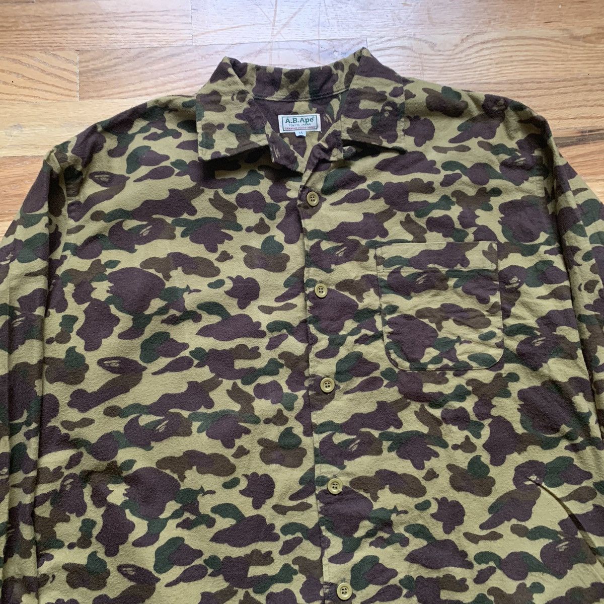 Bape × Nigo Mid-2000s Chamois Cloth Ape Camo Flannel Button-Up Shirt Size US M / EU 48-50 / 2 - 2 Thumbnail