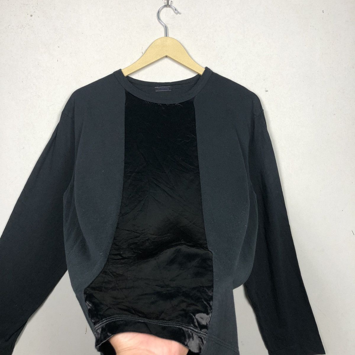 Yohji Yamamoto Vintage Y’s For Living Yohji Yamamoto Long Sleeve Black Tee Size US M / EU 48-50 / 2 - 3 Thumbnail