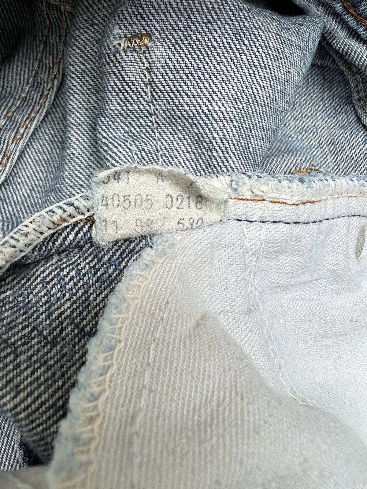 Levi's Vintage 80s Levi’s 505 Orange Tab Denim Trashed Jeans Size US 32 / EU 48 - 25 Thumbnail