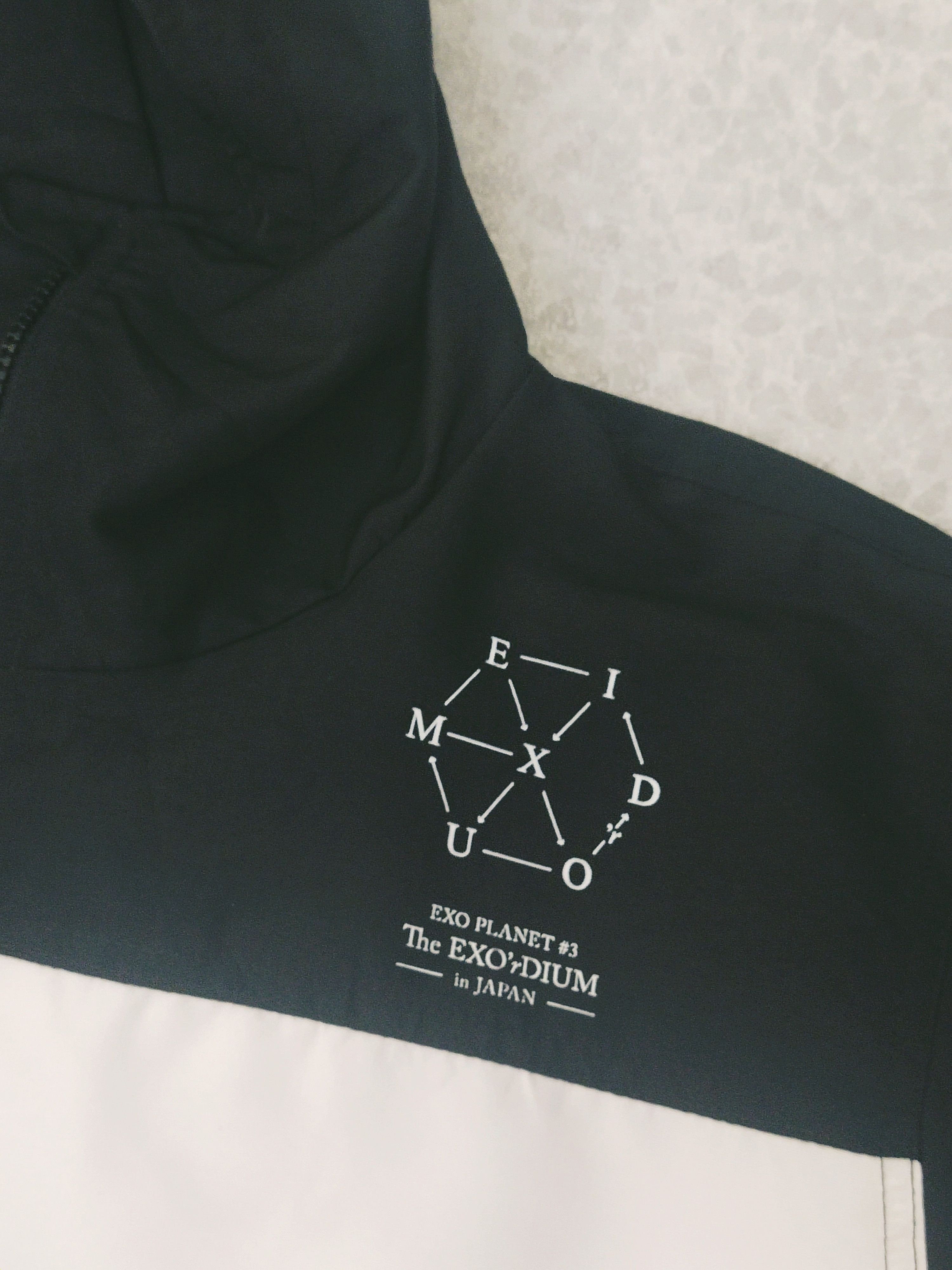 Japanese Brand 🔥 EXO Planet #3 The Exordium In Japan Crew Jacket Size US L / EU 52-54 / 3 - 4 Thumbnail