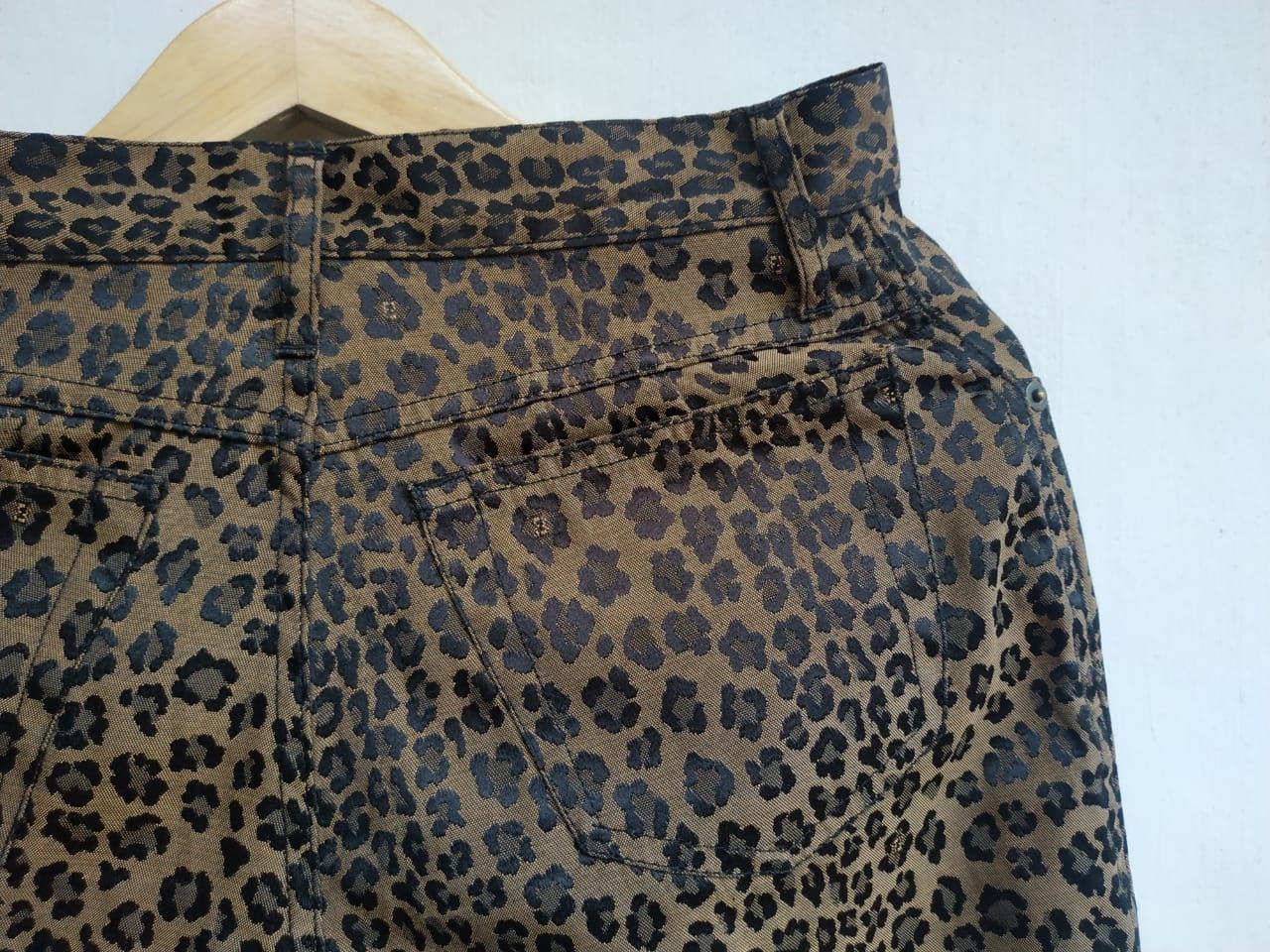 Fendi Women, Fendi Leopard Pants Size 28" / US 6 / IT 42 - 5 Thumbnail