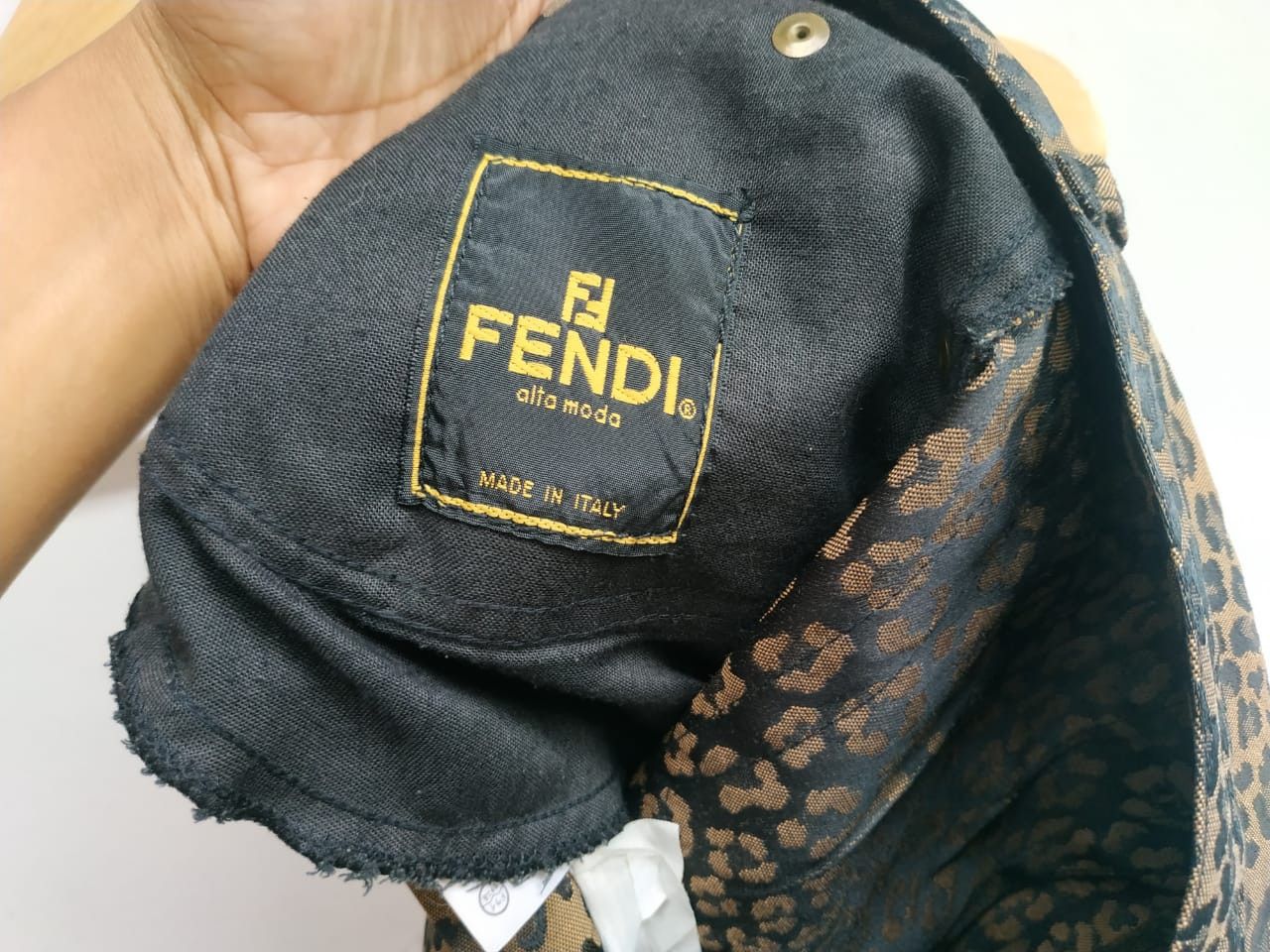 Fendi Women, Fendi Leopard Pants Size 28" / US 6 / IT 42 - 11 Thumbnail