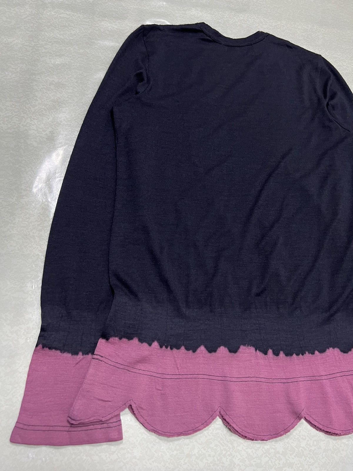Comme des Garcons A/W 08’ Wool Jersey Scalloped Bleach Knit Cut&Sew L/S Size US M / EU 48-50 / 2 - 8 Thumbnail