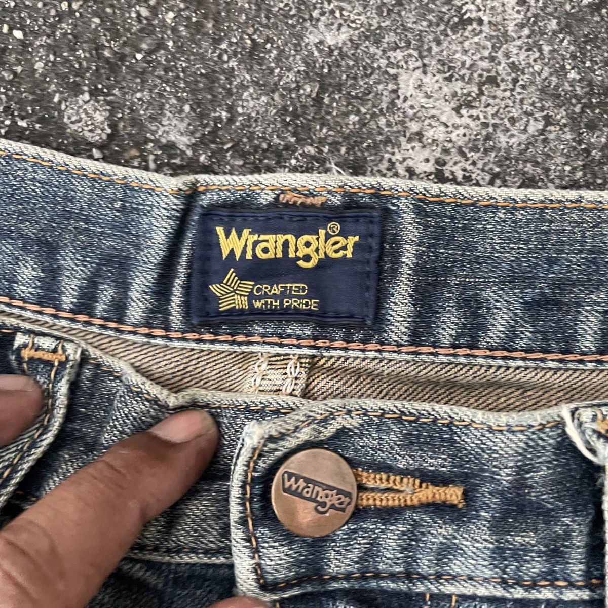 Wrangler Vintage Wrangler Distressed Denim Jeans Size US 33 - 5 Thumbnail
