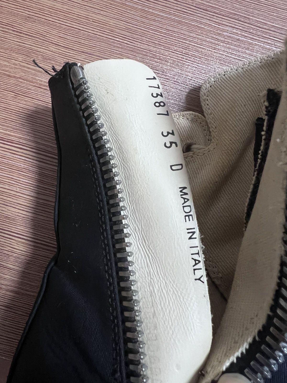 Rick Owens Drkshdw Rick owens drkshdw ss19 ramones high top sneakers sz35 Size US 5 / IT 35 - 7 Thumbnail