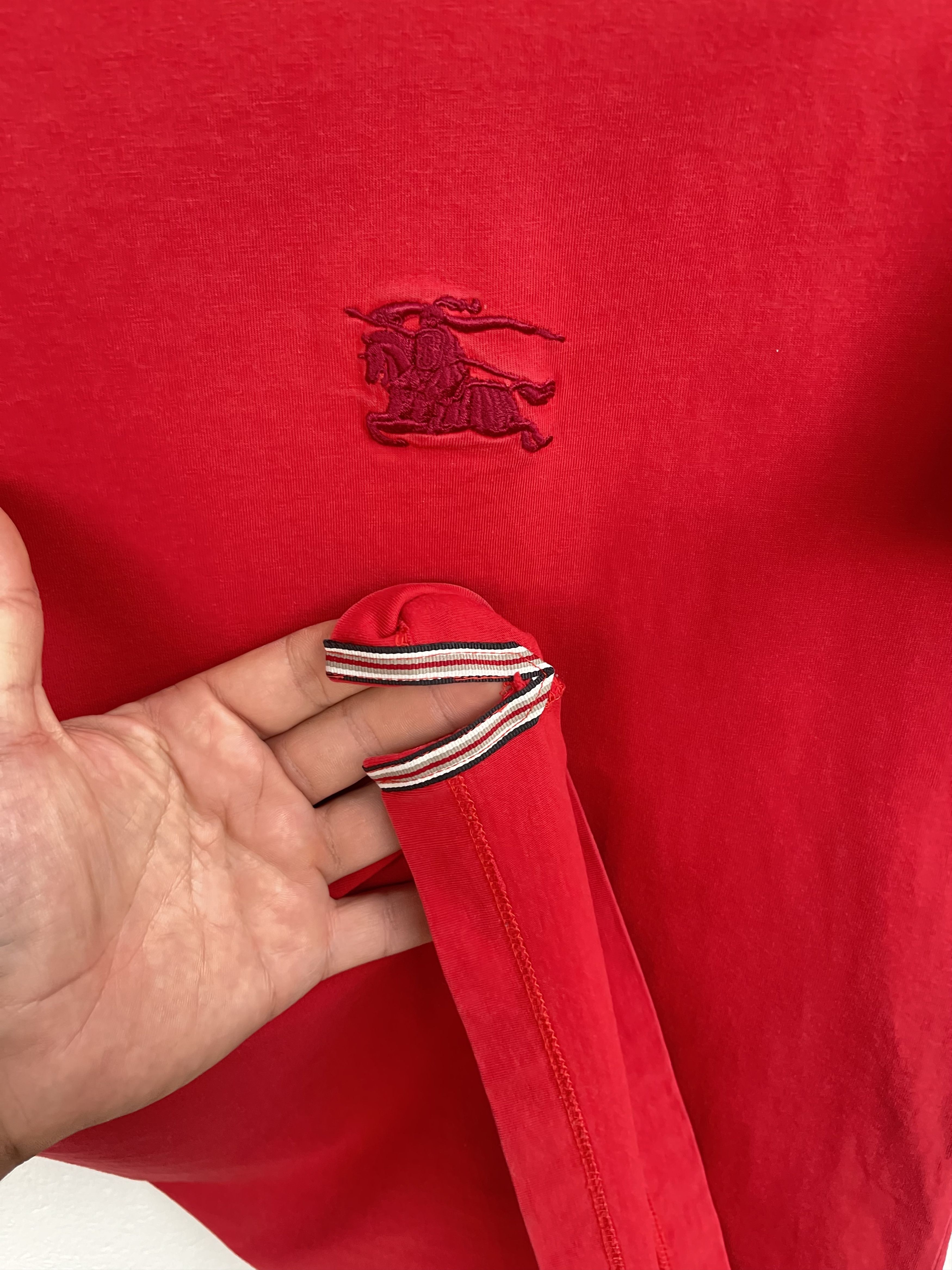Burberry 🔥 Tshirt Burberry red big logo size L rare Size US L / EU 52-54 / 3 - 2 Thumbnail