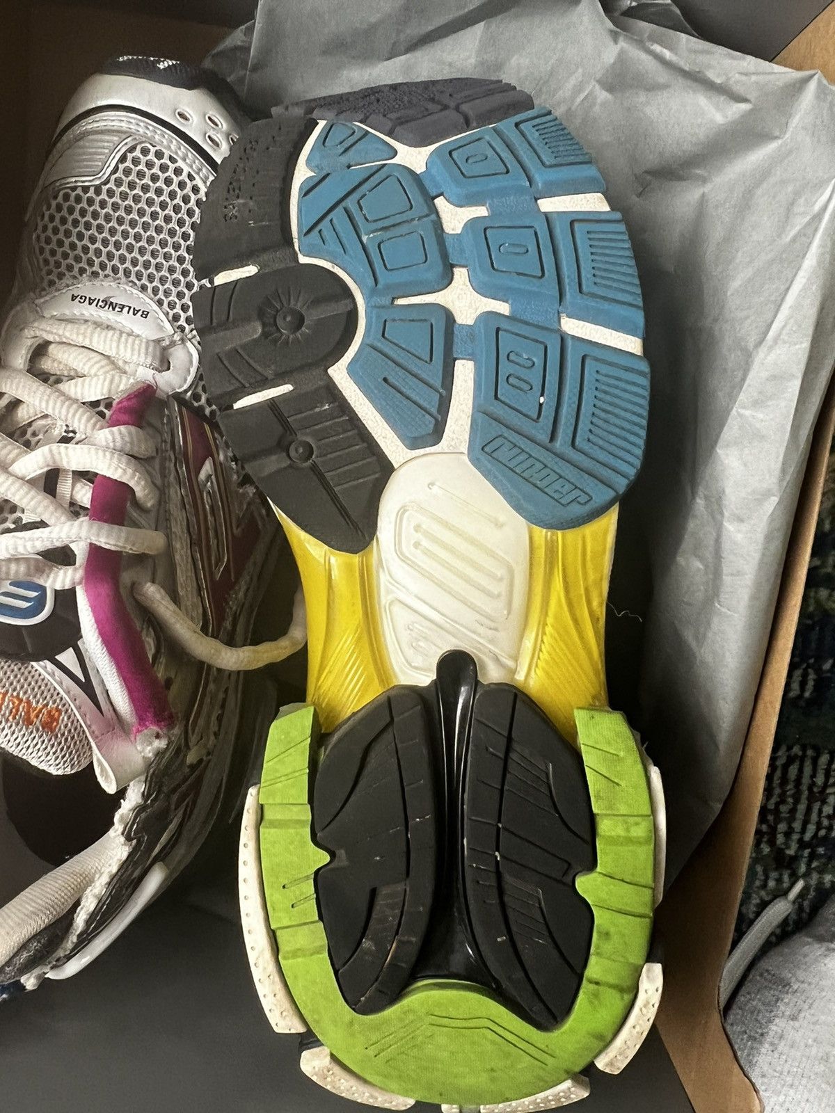 Balenciaga Balenciaga Runners Size US 8 / EU 41 - 9 Thumbnail