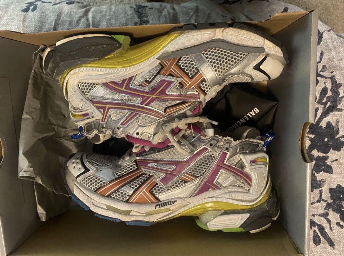 Balenciaga Balenciaga Runners Size US 8 / EU 41 - 1 Thumbnail