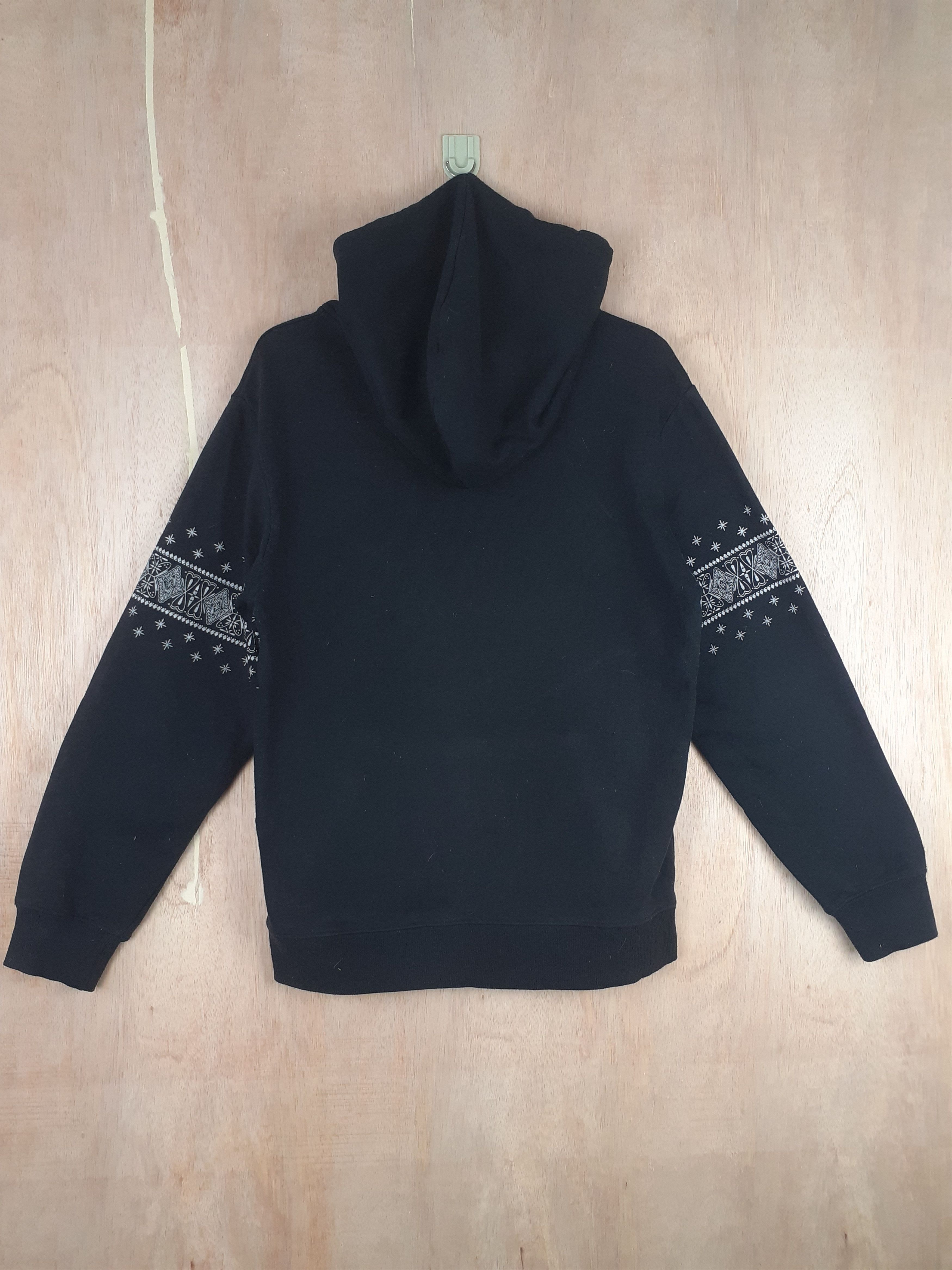 Japanese Brand Manhole (Stay Fresh) black art sweater #2897 Size US M / EU 48-50 / 2 - 10 Thumbnail