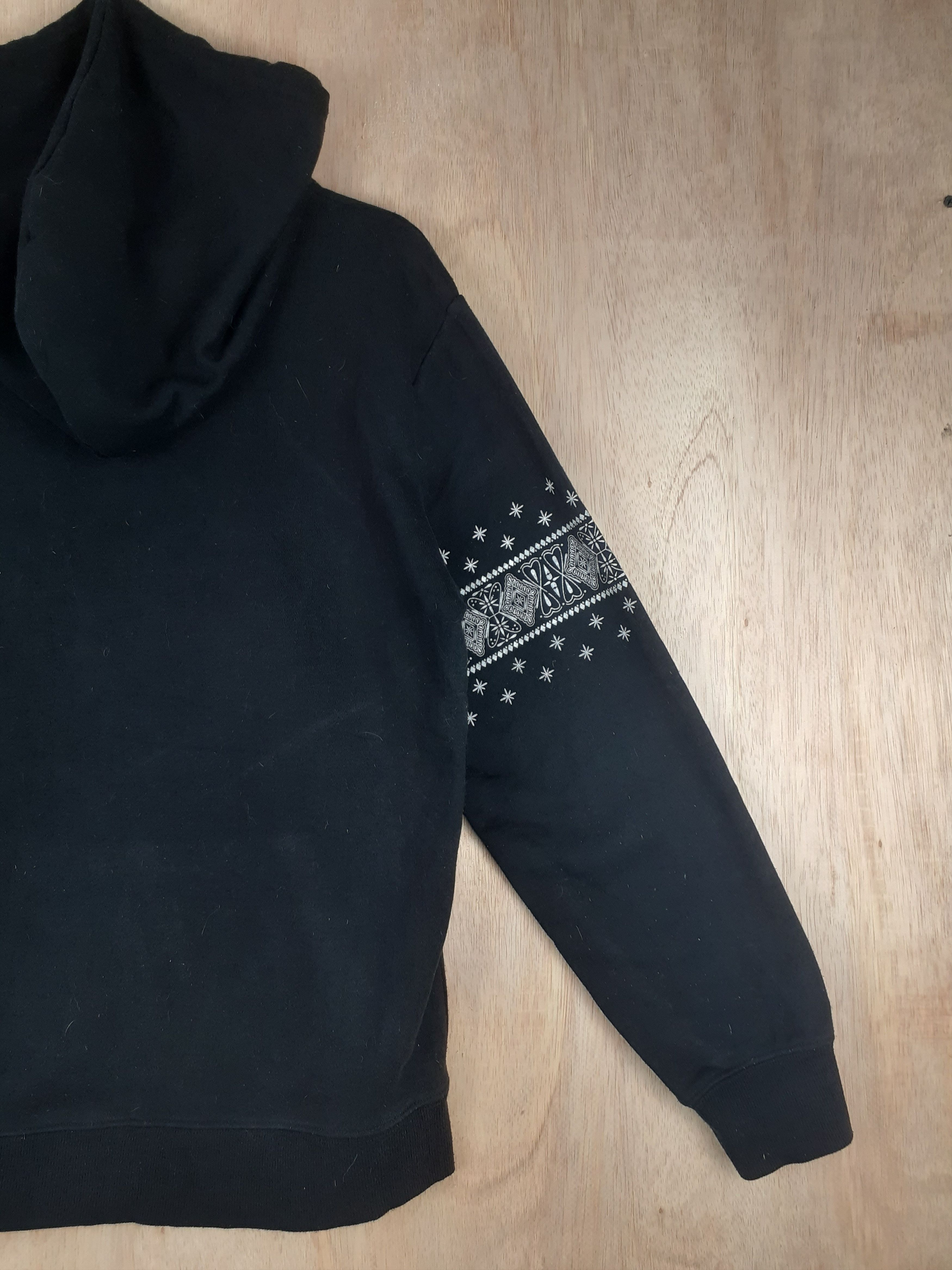 Japanese Brand Manhole (Stay Fresh) black art sweater #2897 Size US M / EU 48-50 / 2 - 12 Thumbnail