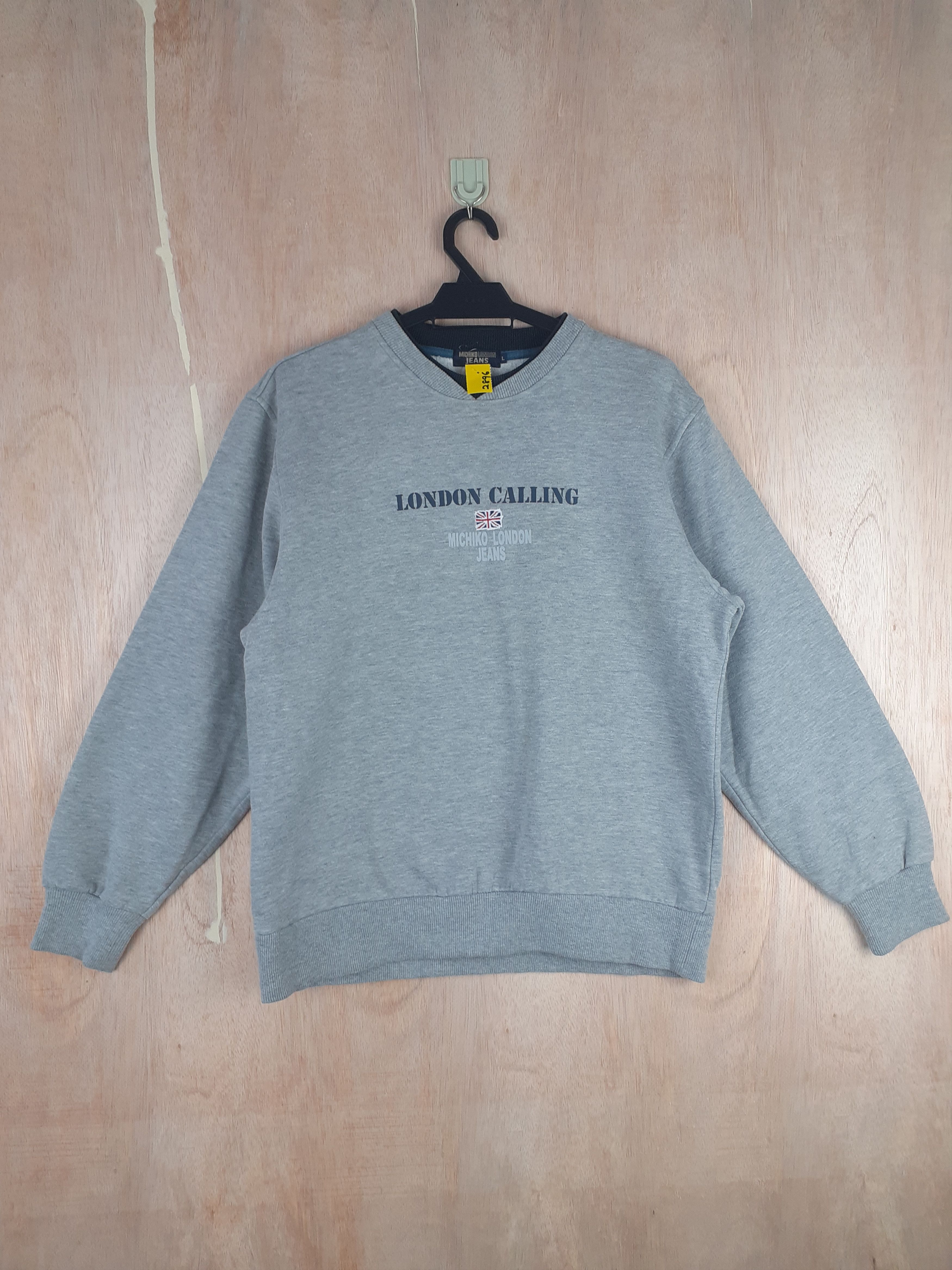 Japanese Brand Michiko London Jeans japan gray sweater #2896 Size US L / EU 52-54 / 3 - 1 Thumbnail