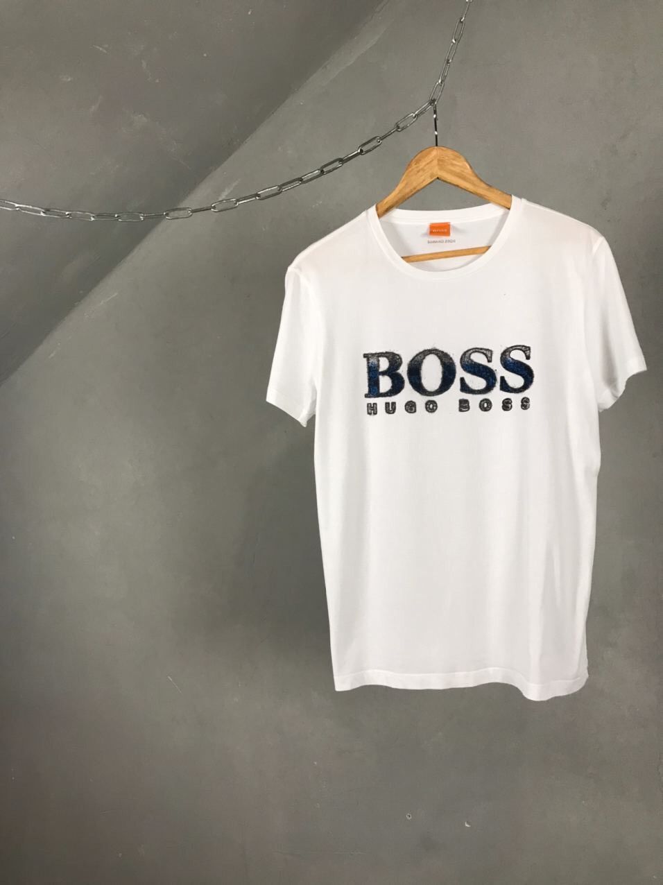 Hugo Boss Hugo Boss Big Logo Luxury White Tee Size US S / EU 44-46 / 1 - 1 Thumbnail