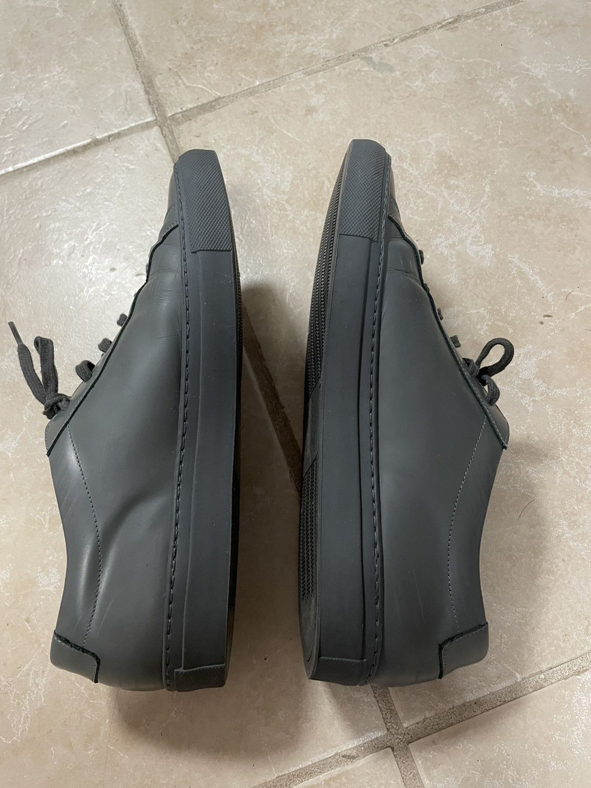 Common Projects Common Projects Achilles Low Medium Grey EU41 Size US 8 / EU 41 - 5 Thumbnail
