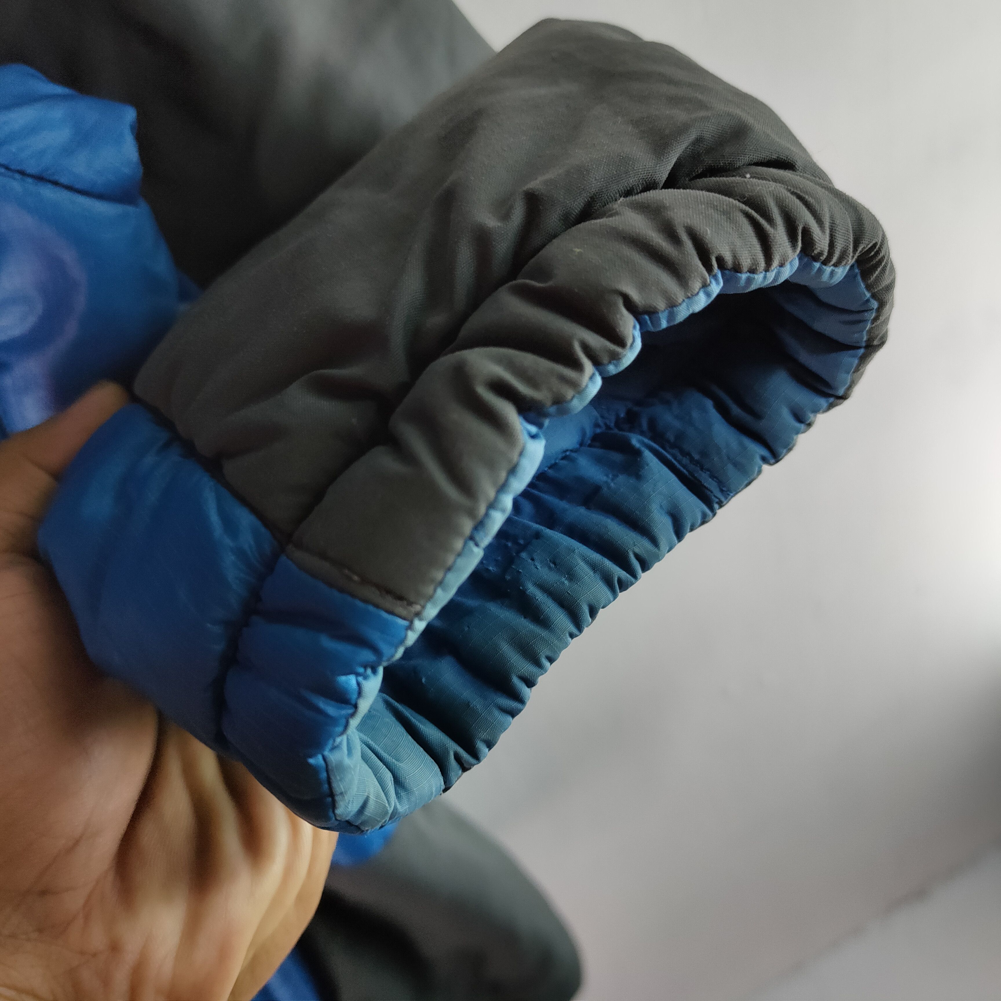 The North Face THE NORTH FACE Reversible Lightweight Down Jacket Size US M / EU 48-50 / 2 - 4 Thumbnail