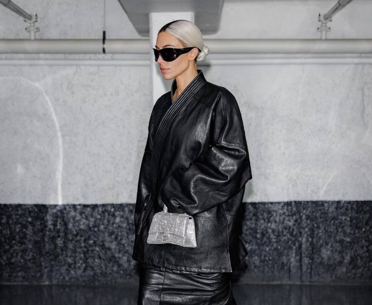 Balenciaga WRAP DFRAME SUNGLASSES IN BLACK Grailed