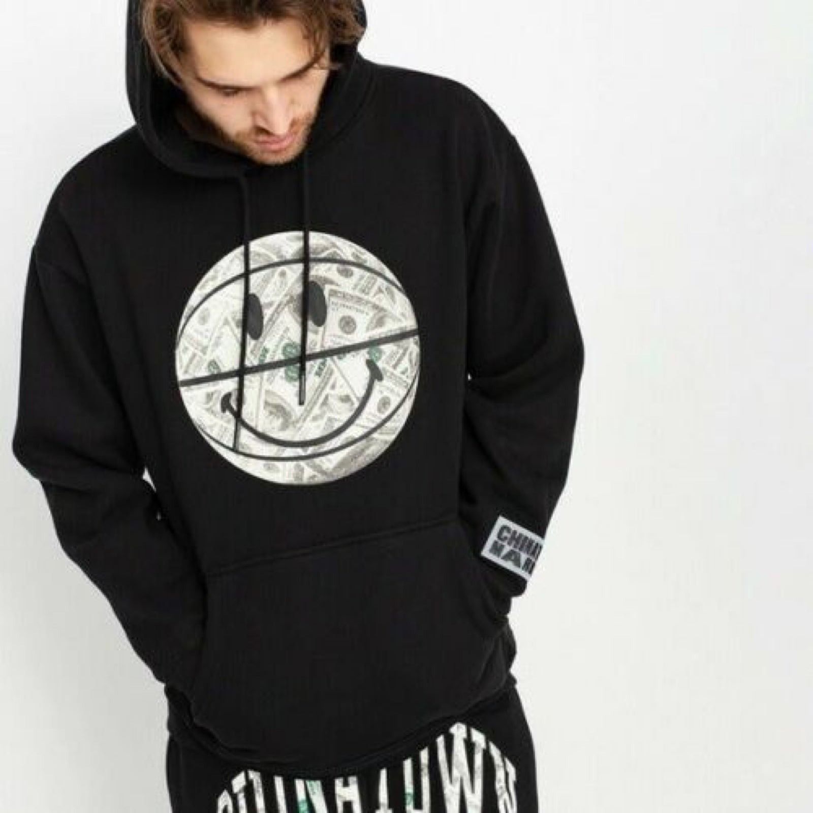 NEW CHINATOWN MARKET SMILEY MONEY BALL HOODIE SZ MEDIUM M