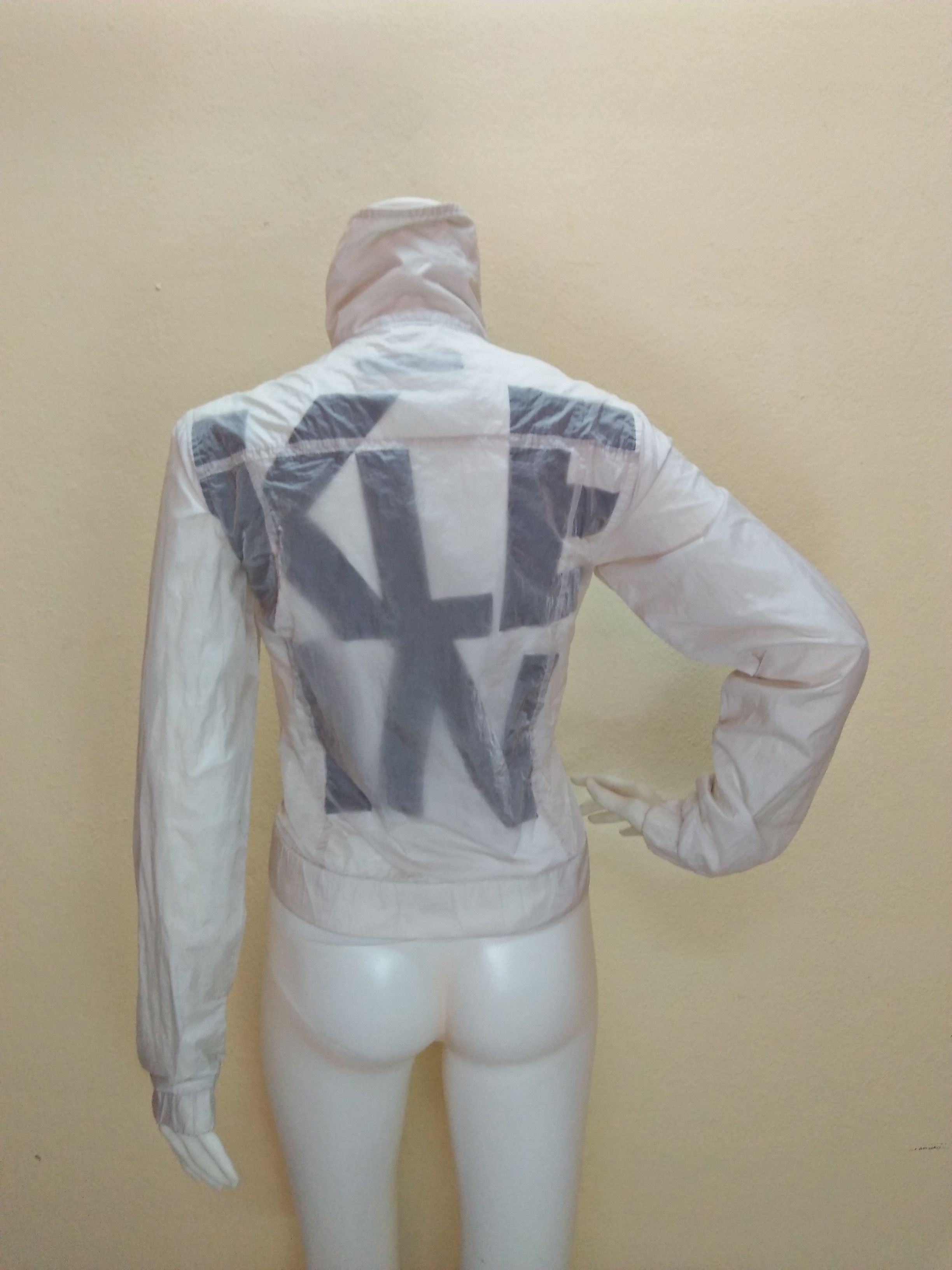 Calvin Klein CALVIN KLIEN JEANS Transparent Big Logo Windbreaker Jacket. Size S / US 4 / IT 40 - 9 Thumbnail